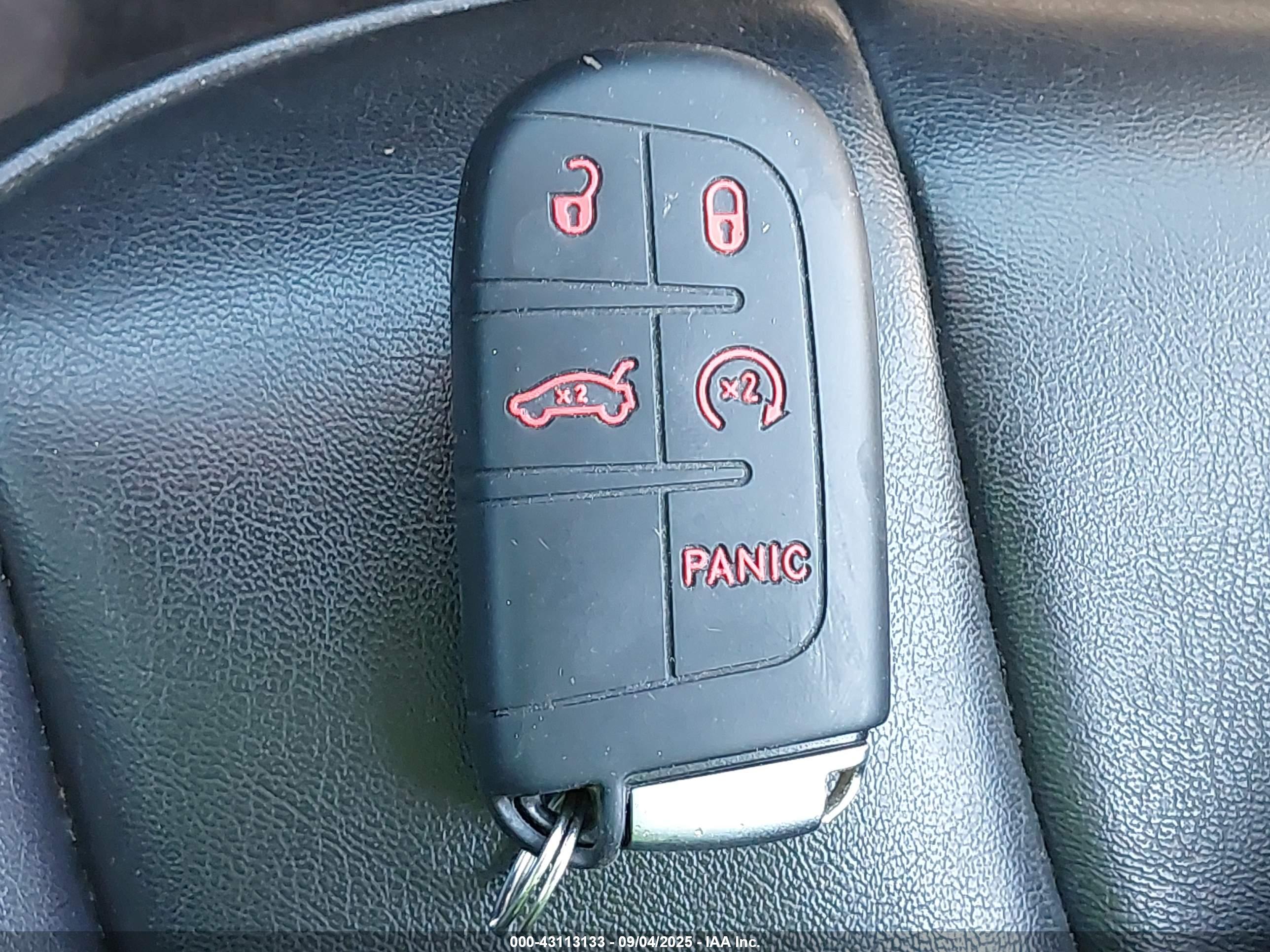 JEEP CHEROKEE image 11