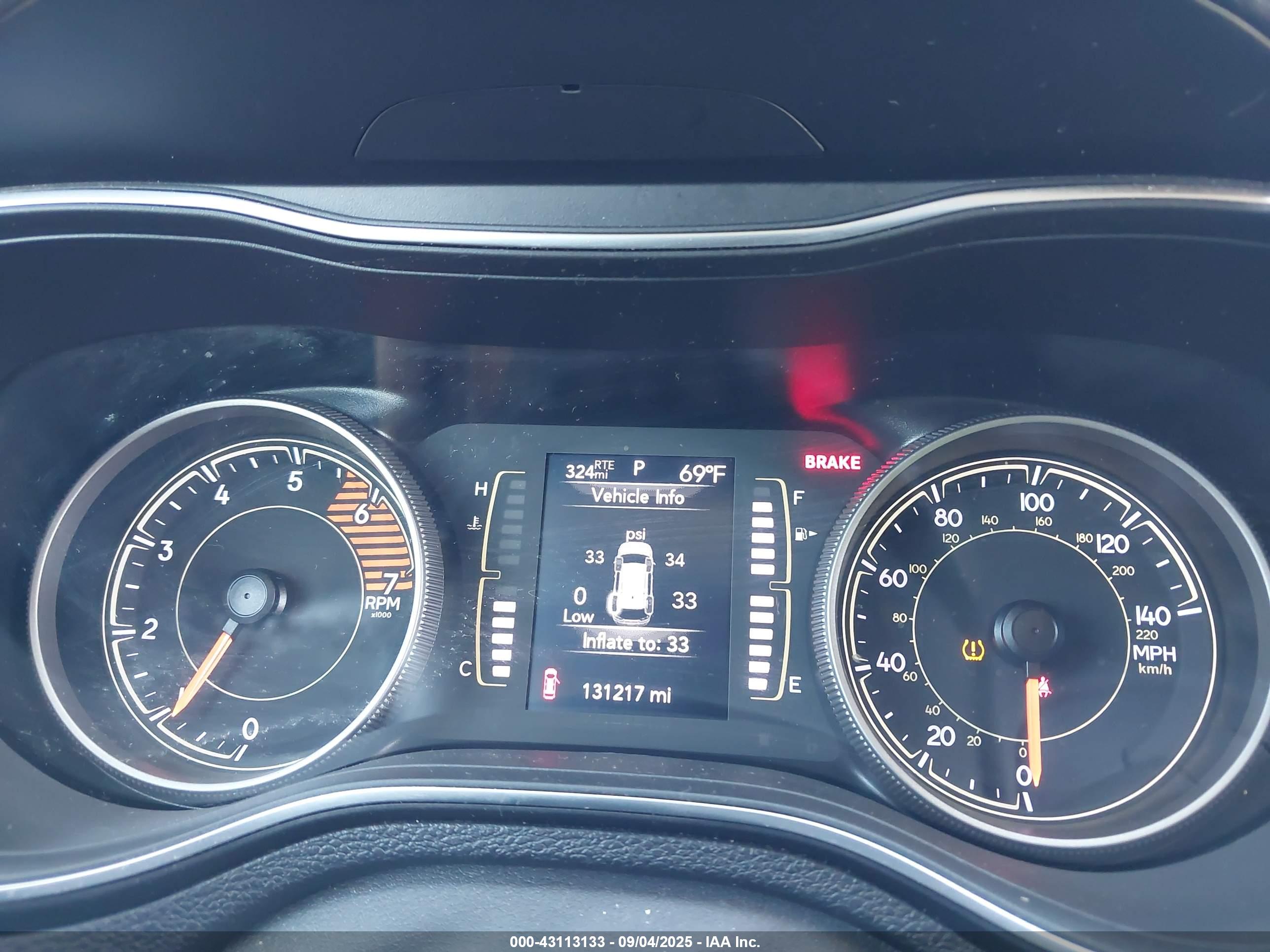 JEEP CHEROKEE image 7