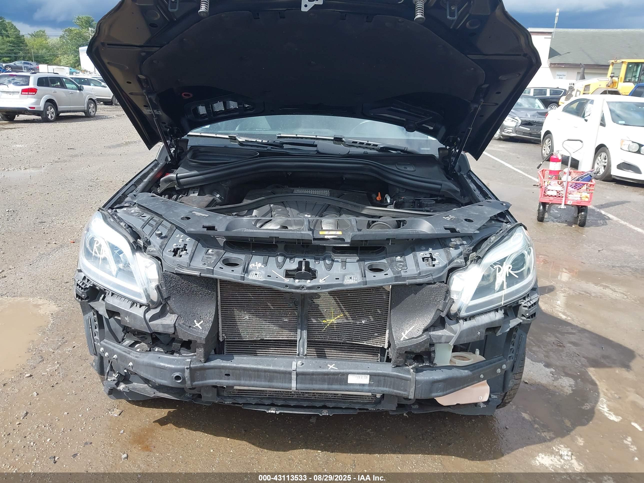 MERCEDES-BENZ GL image 10