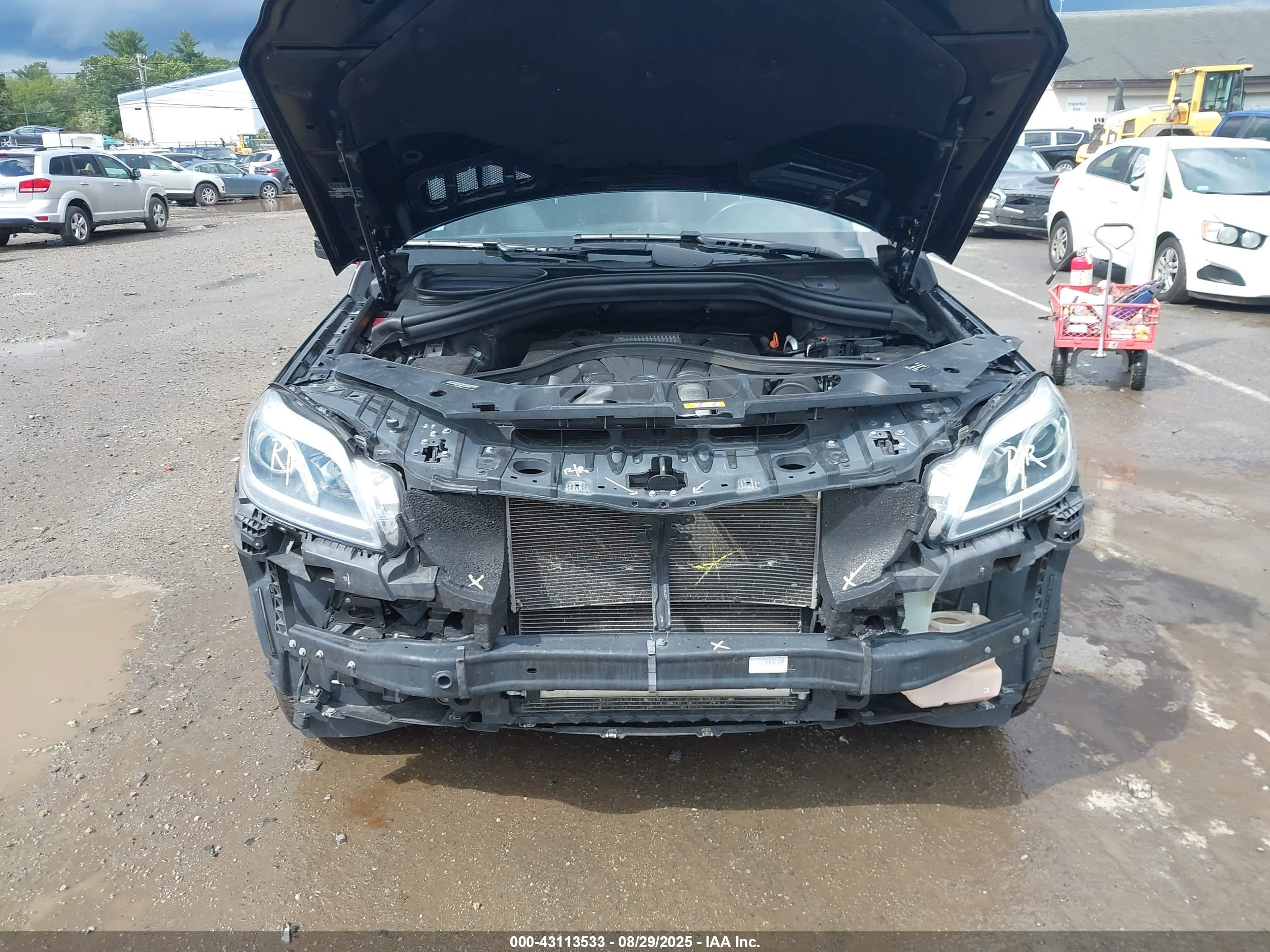 MERCEDES-BENZ GL image 6