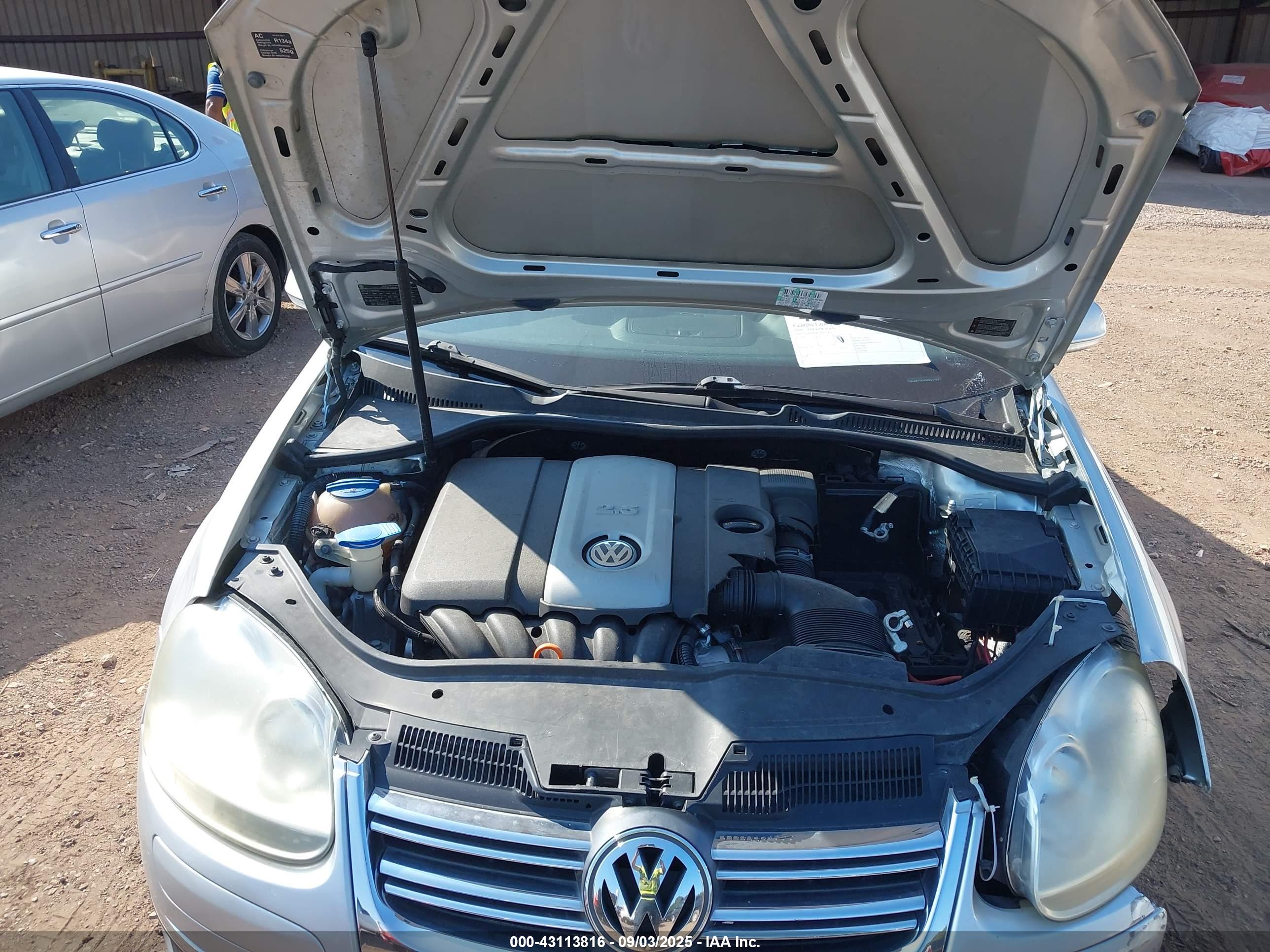 VOLKSWAGEN JETTA image 10