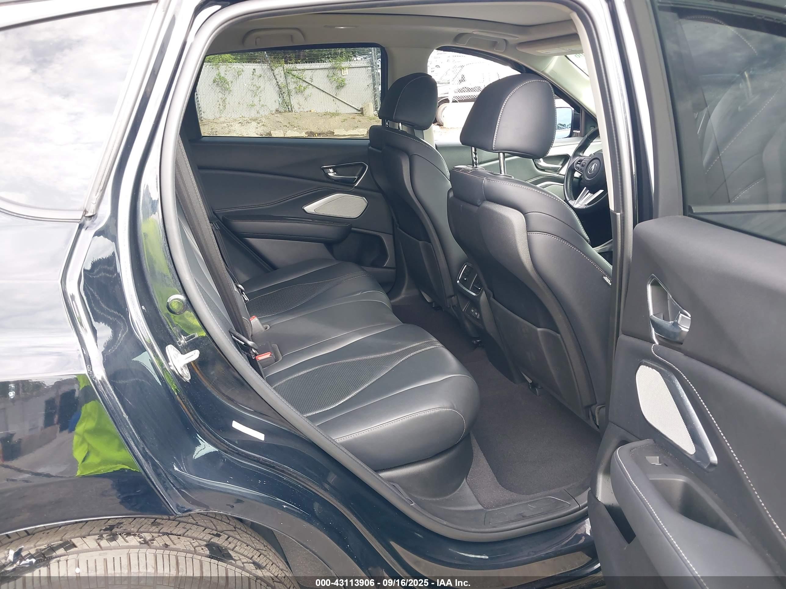 ACURA RDX image 8