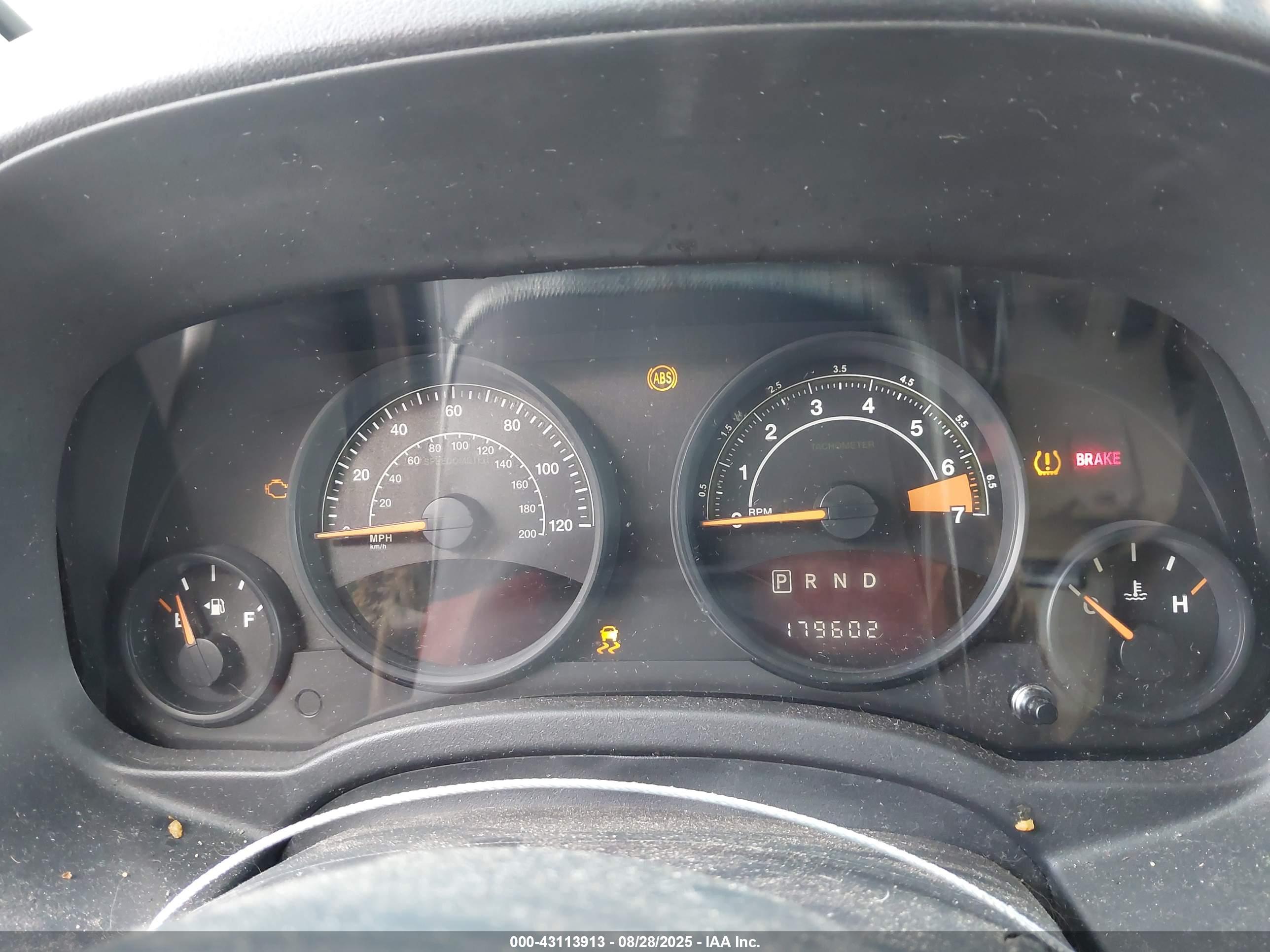 JEEP COMPASS image 7