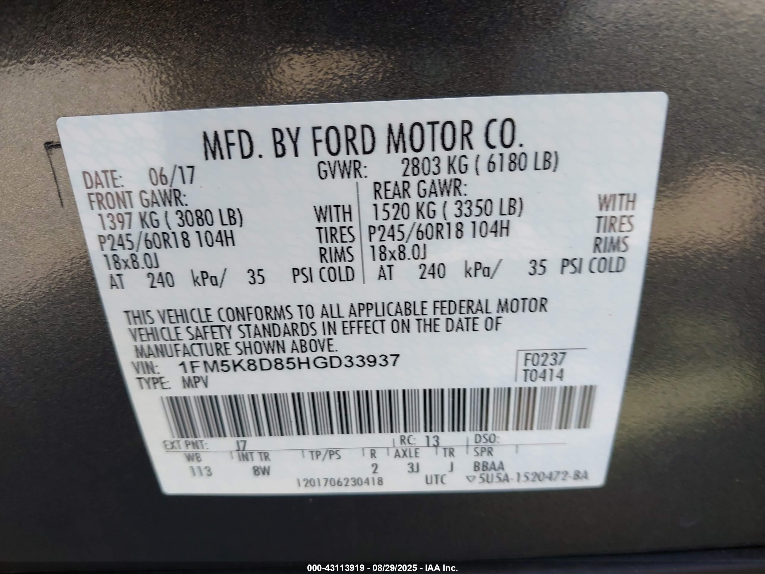 FORD EXPLORER image 9