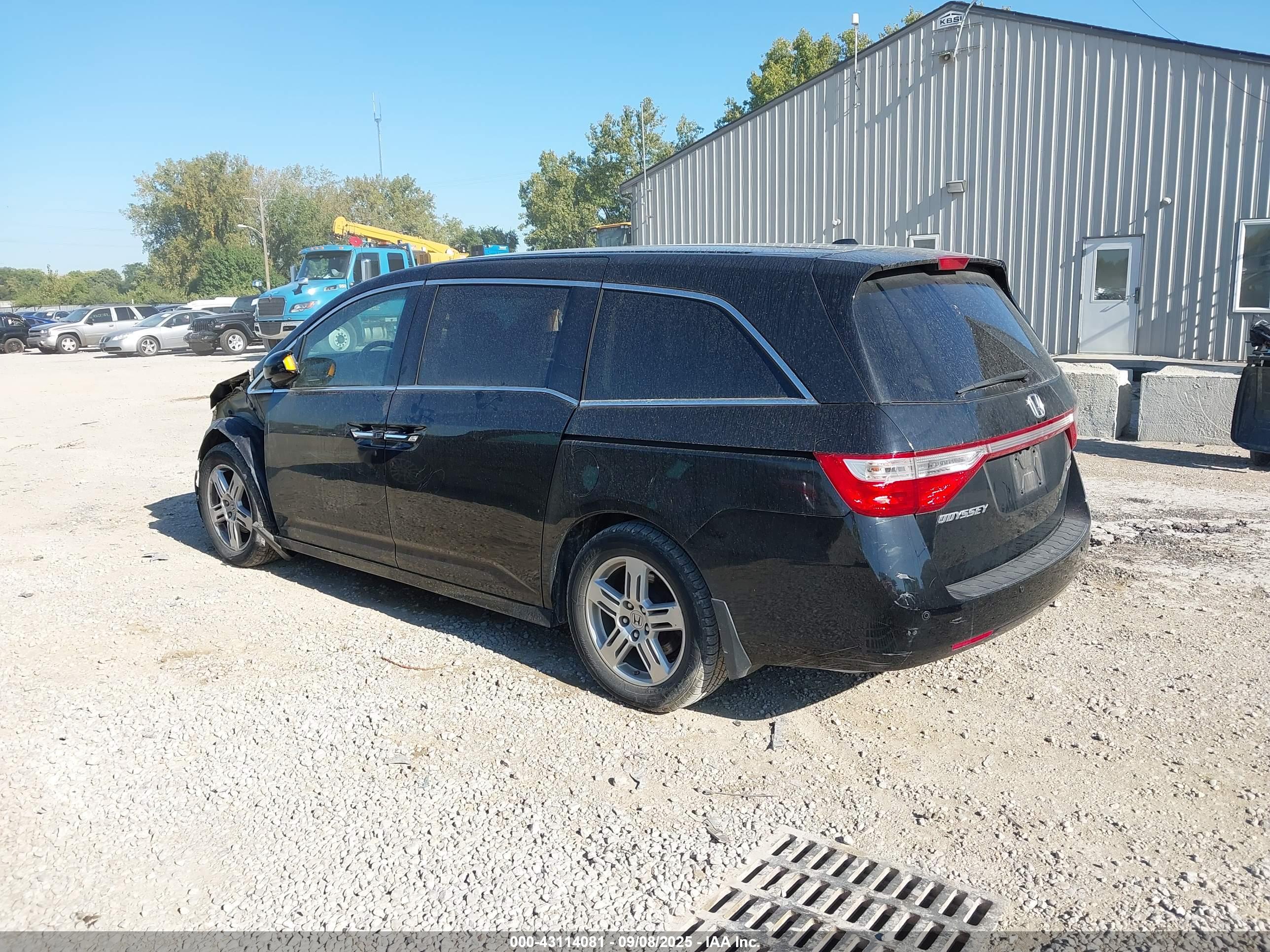 HONDA ODYSSEY image 3