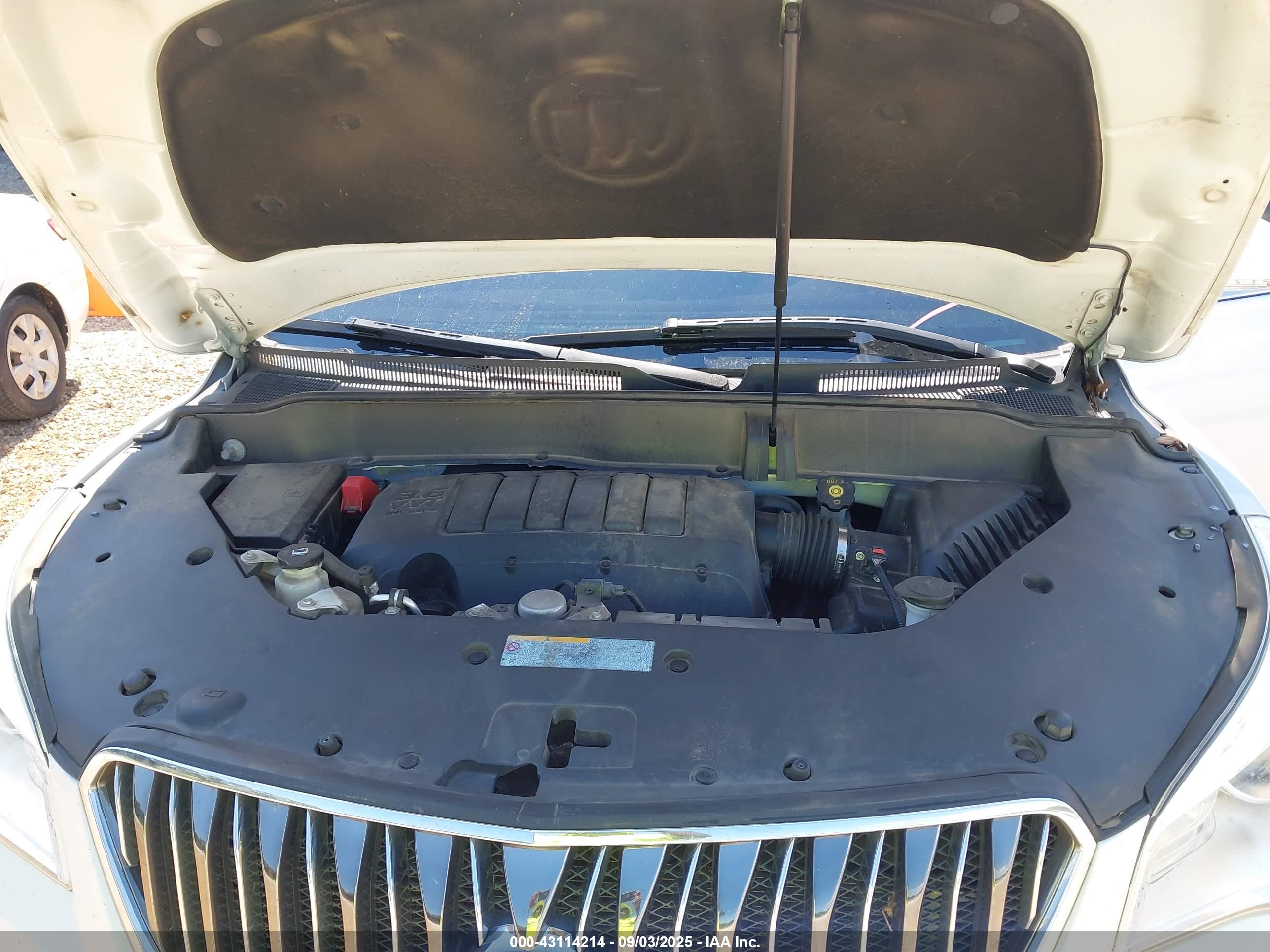 BUICK ENCLAVE image 10