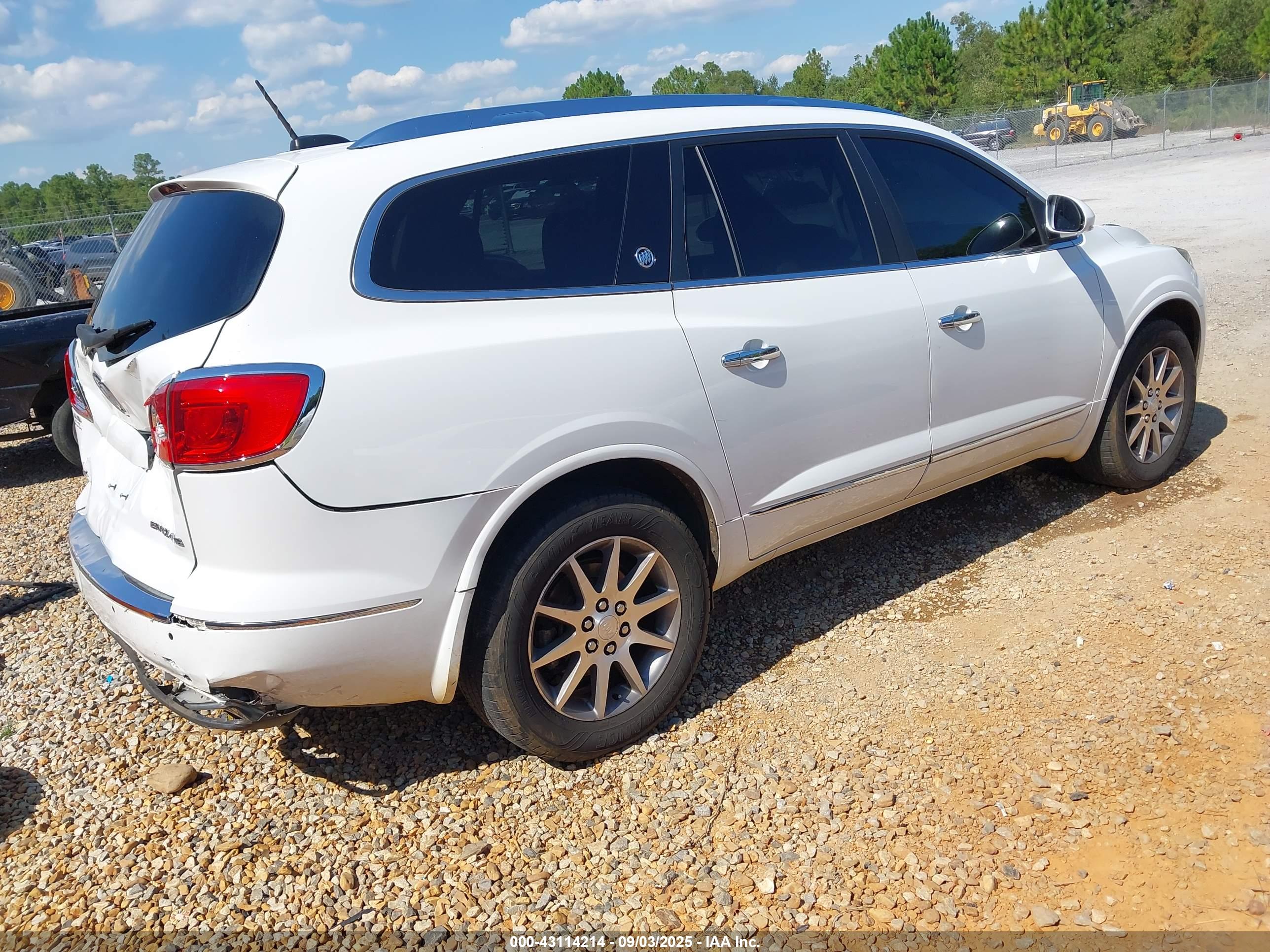 BUICK ENCLAVE image 4