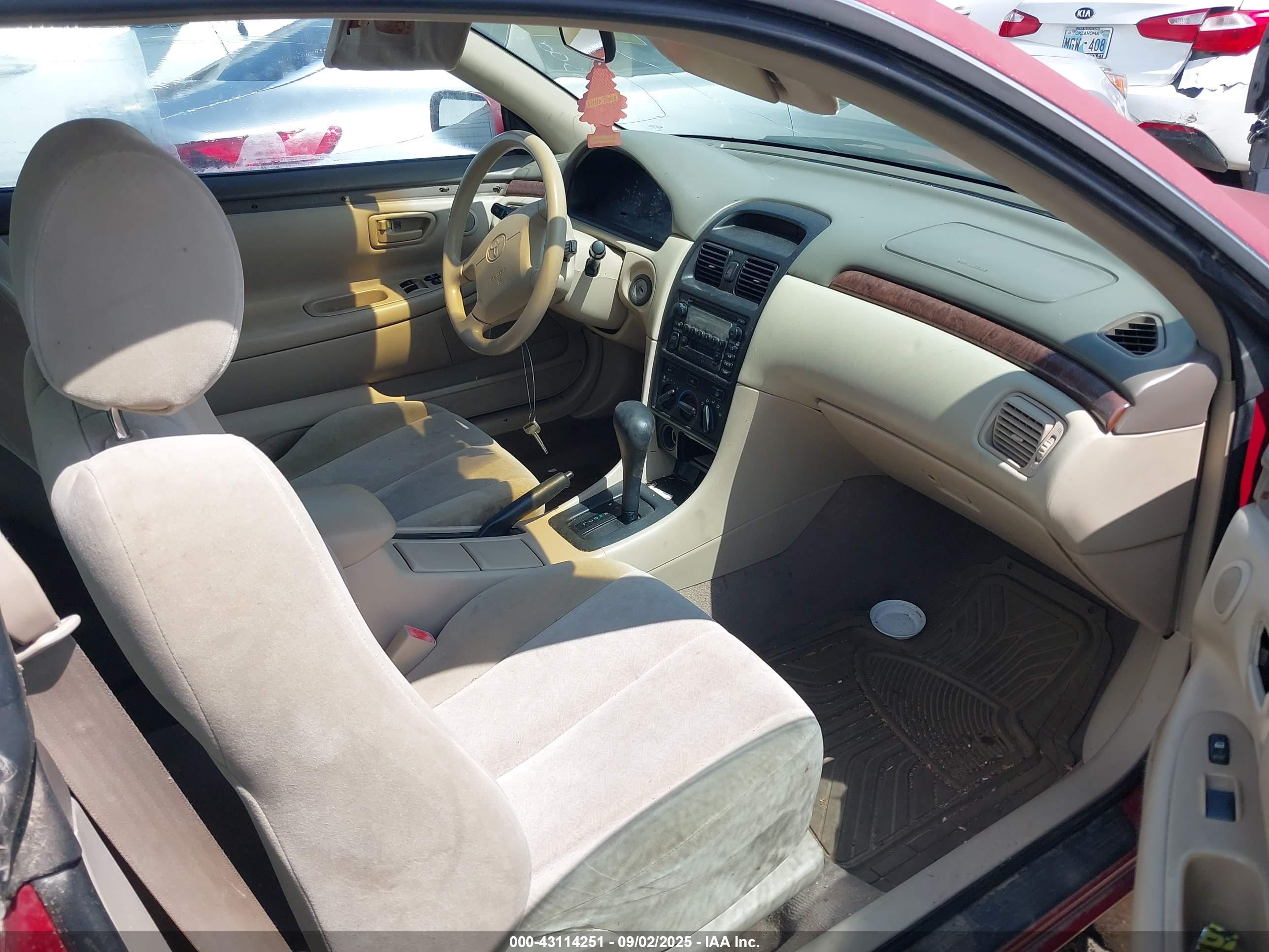 TOYOTA CAMRY image 5