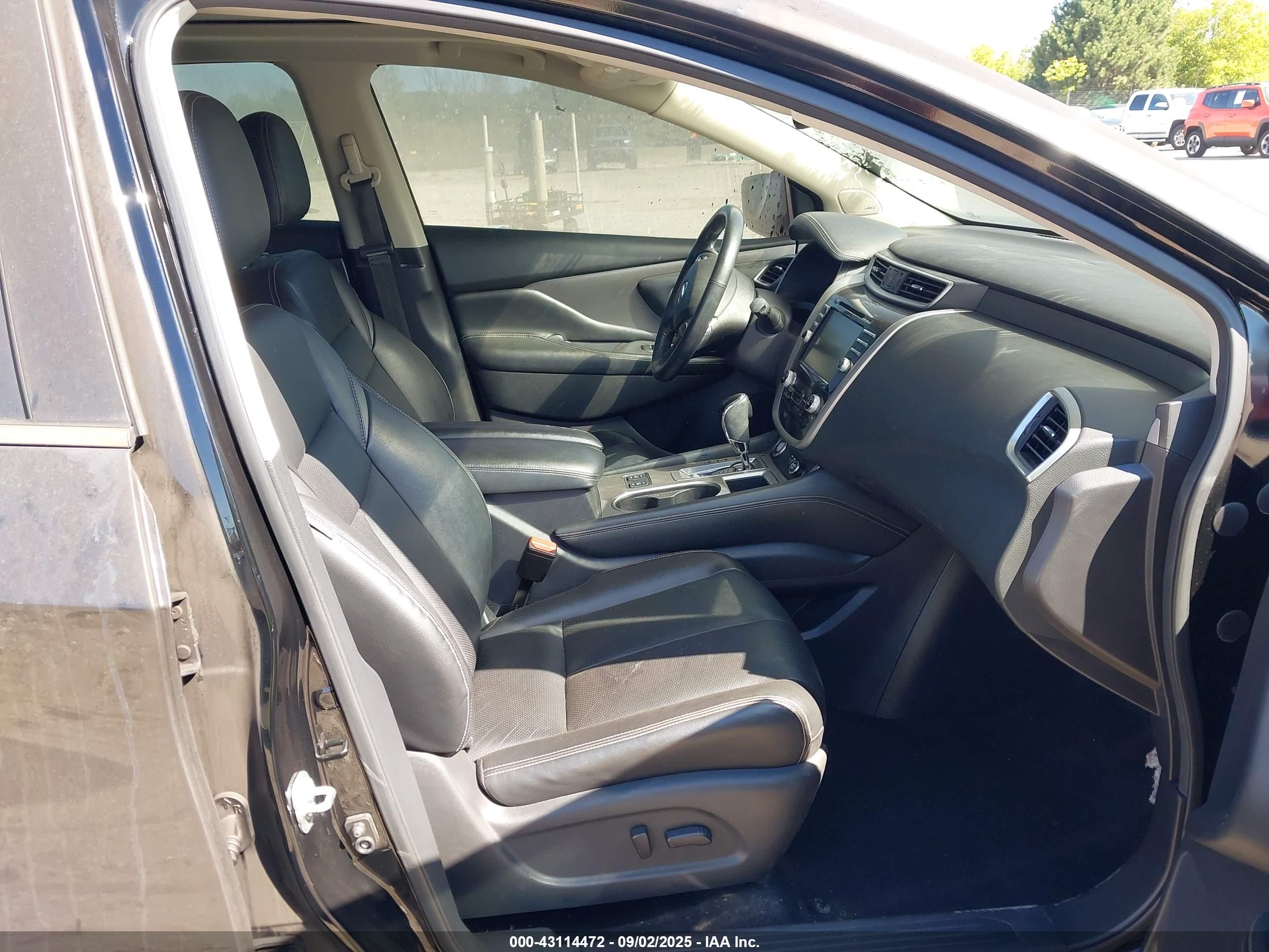NISSAN MURANO image 5