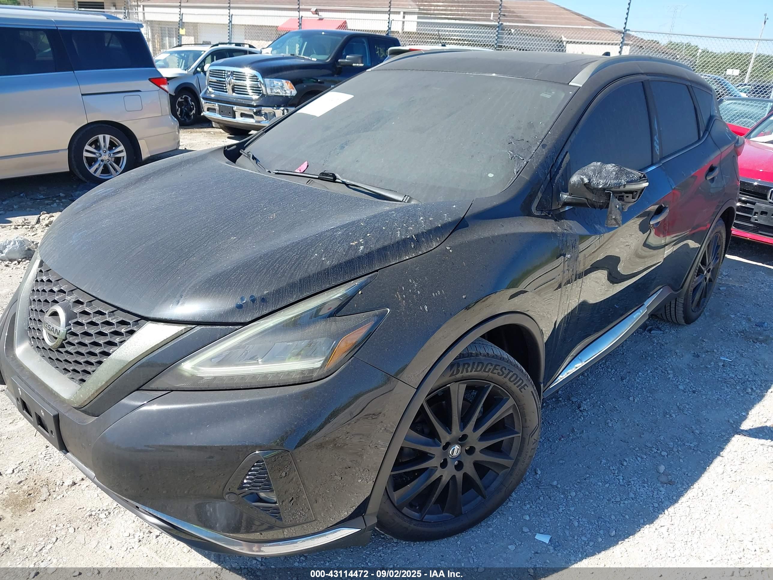 NISSAN MURANO image 6