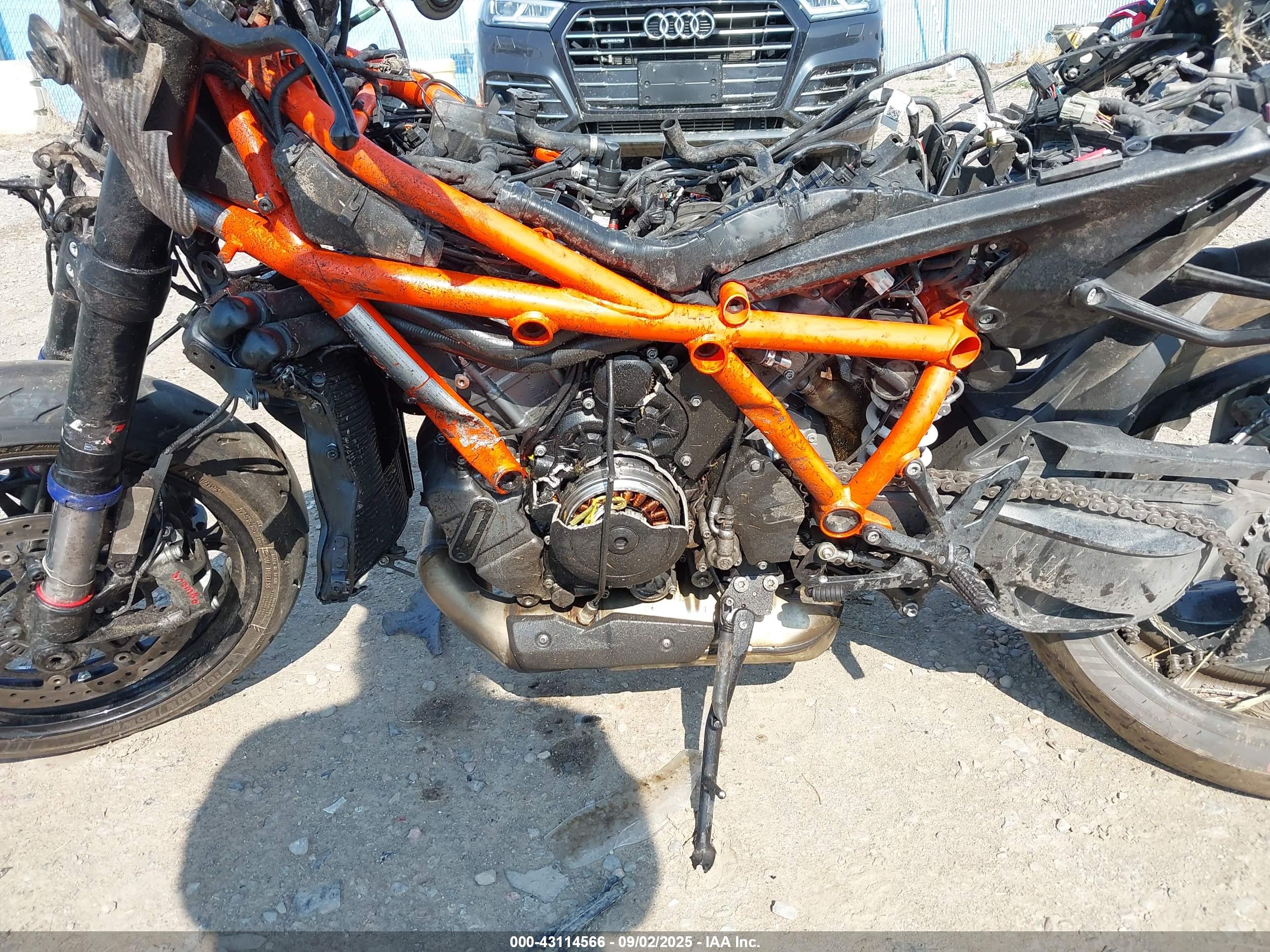 KTM 1290 image 9