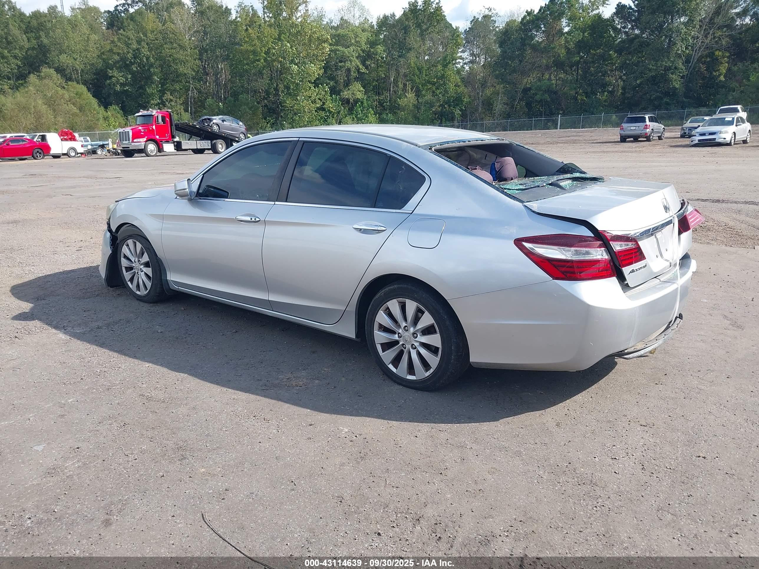 HONDA ACCORD image 3