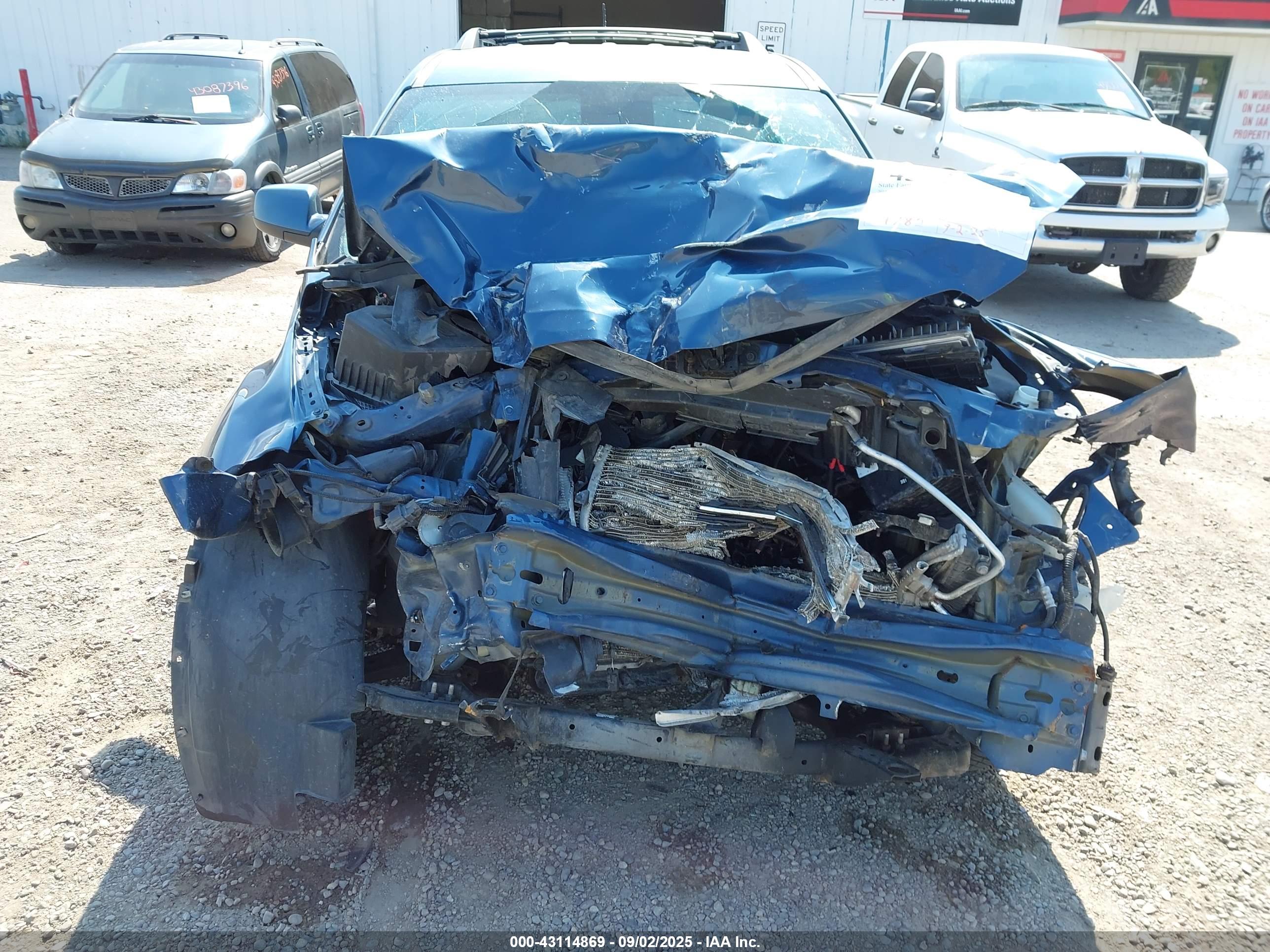 CHEVROLET EQUINOX image 6
