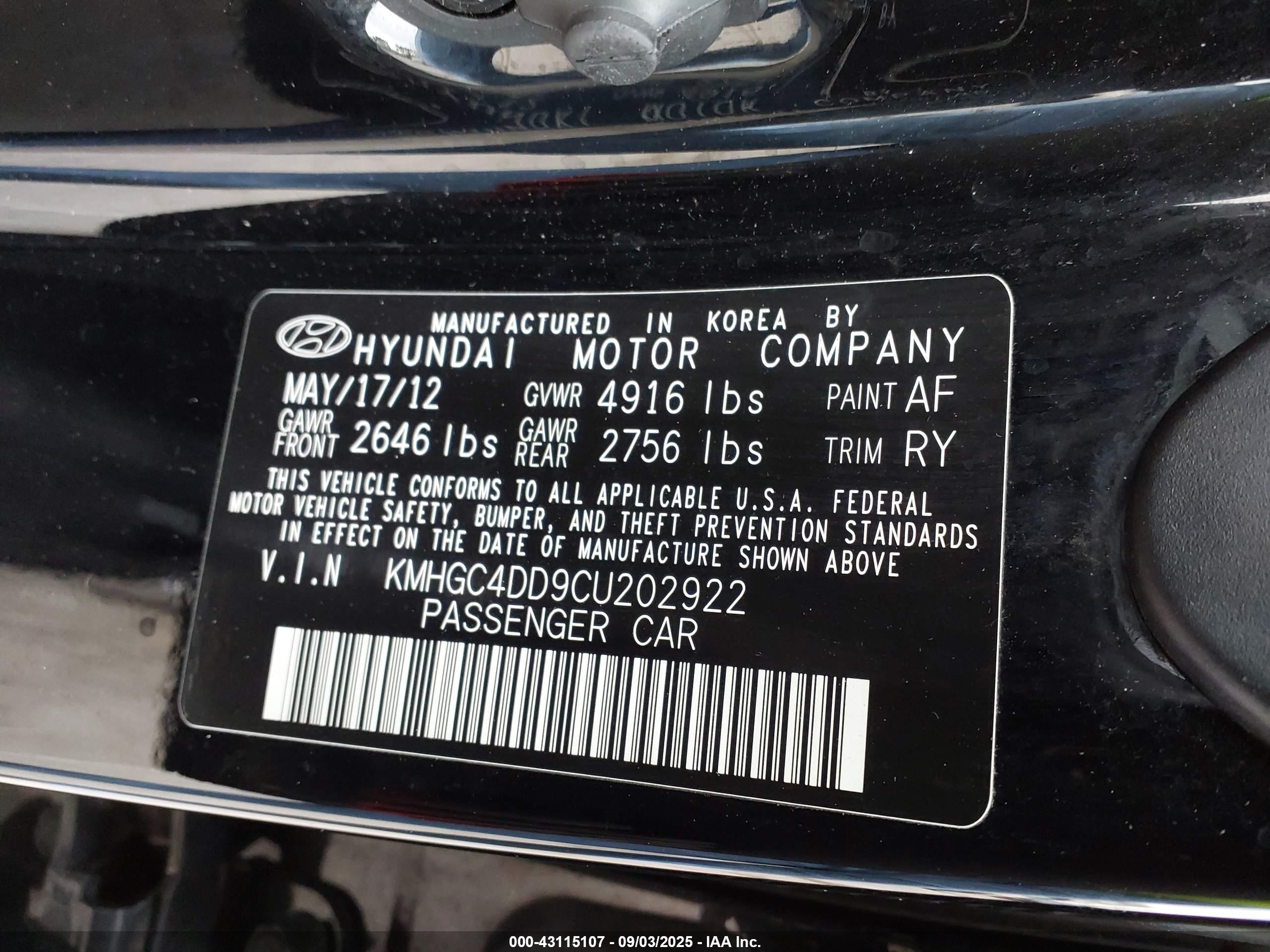 HYUNDAI GENESIS image 9
