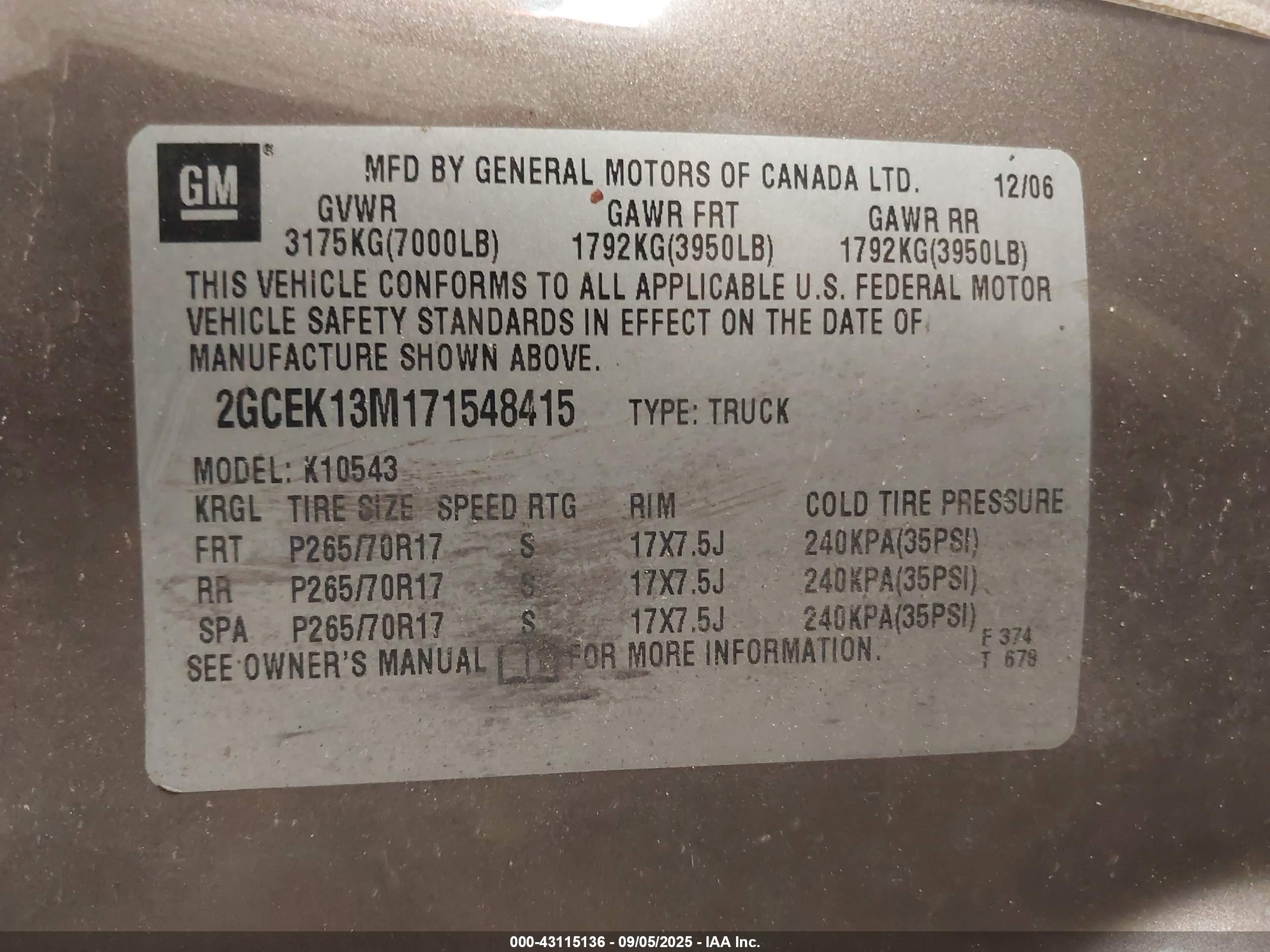CHEVROLET SILVERADO image 9
