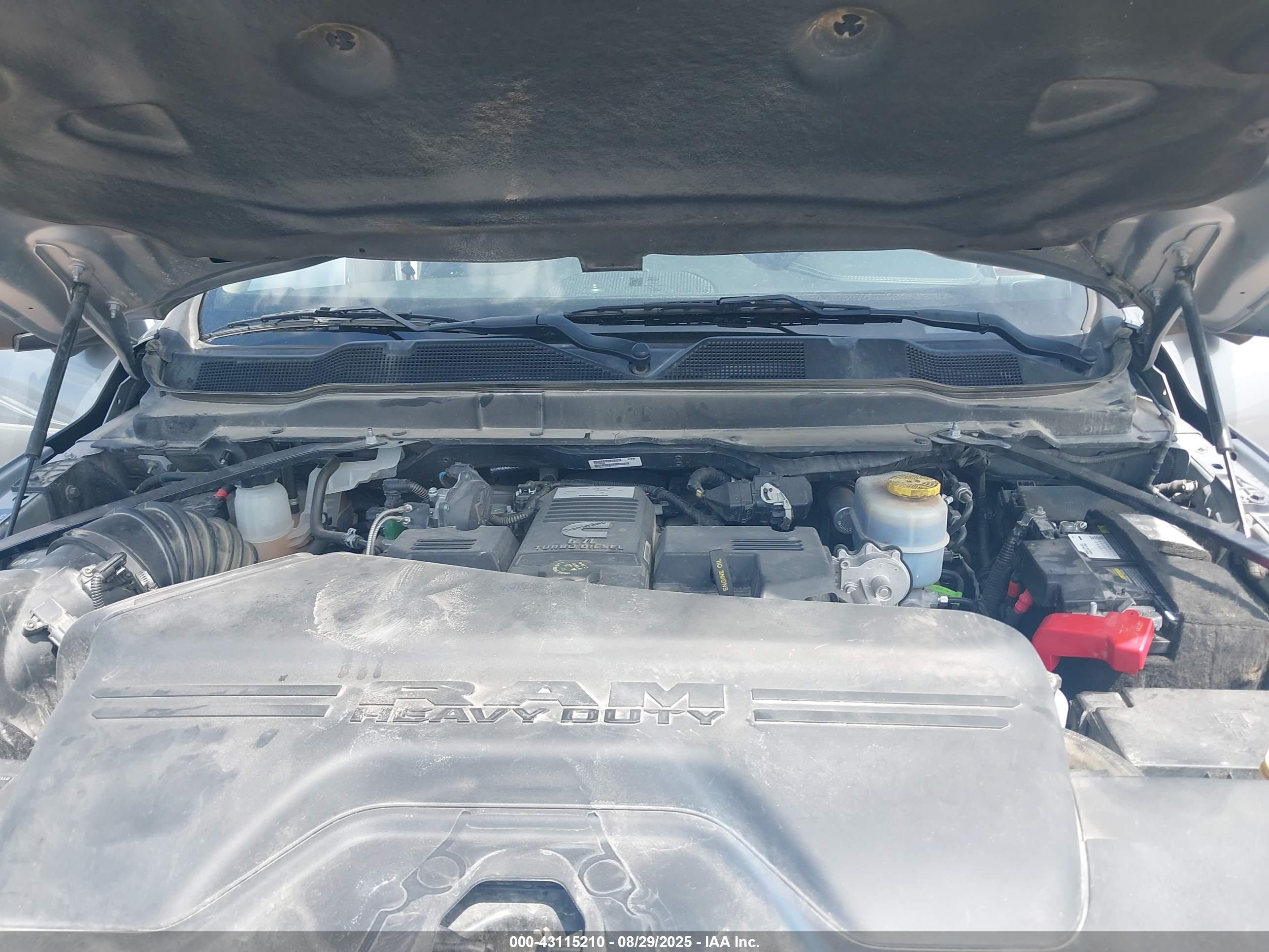 RAM 2500 image 10