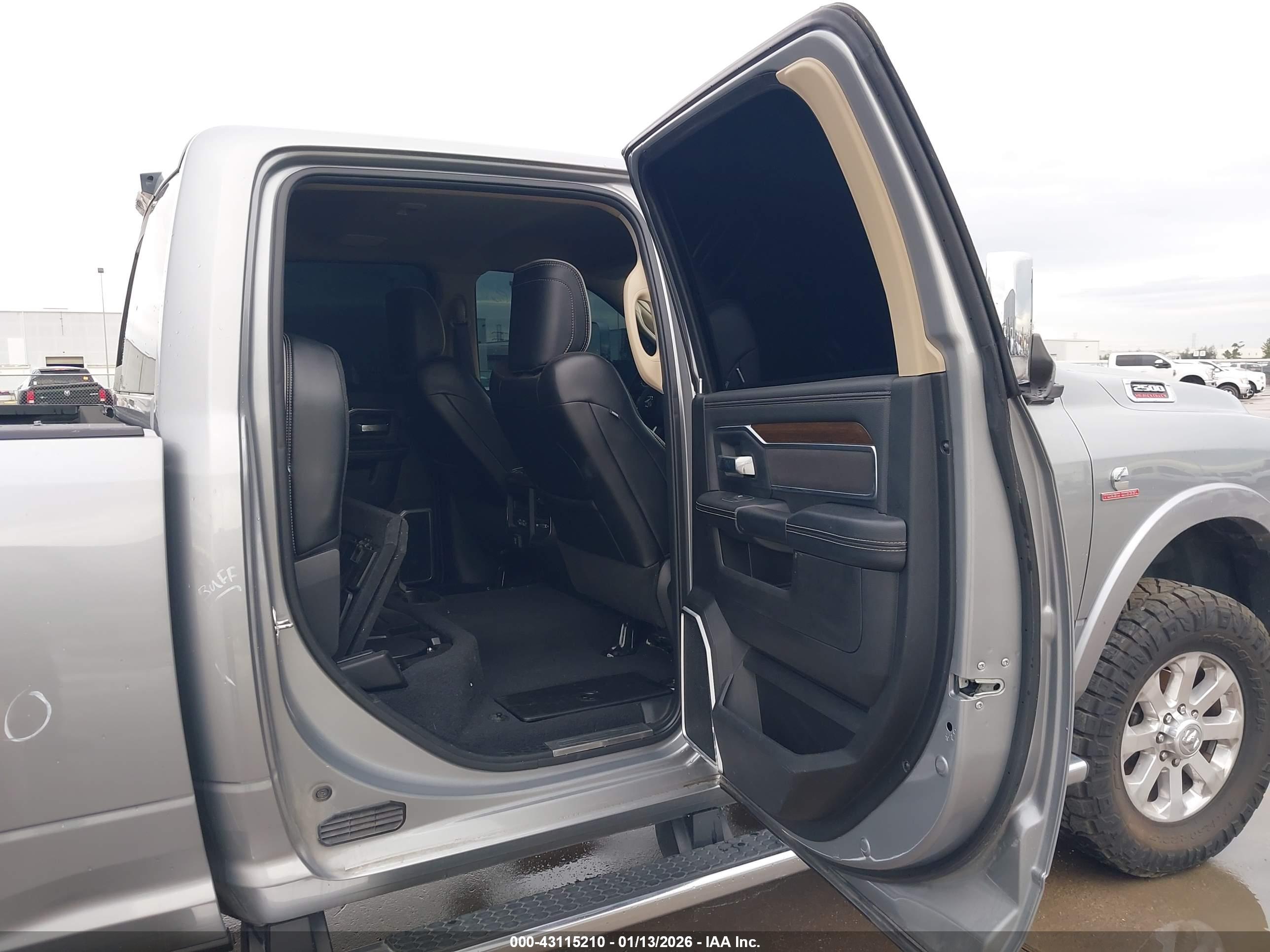 RAM 2500 image 8