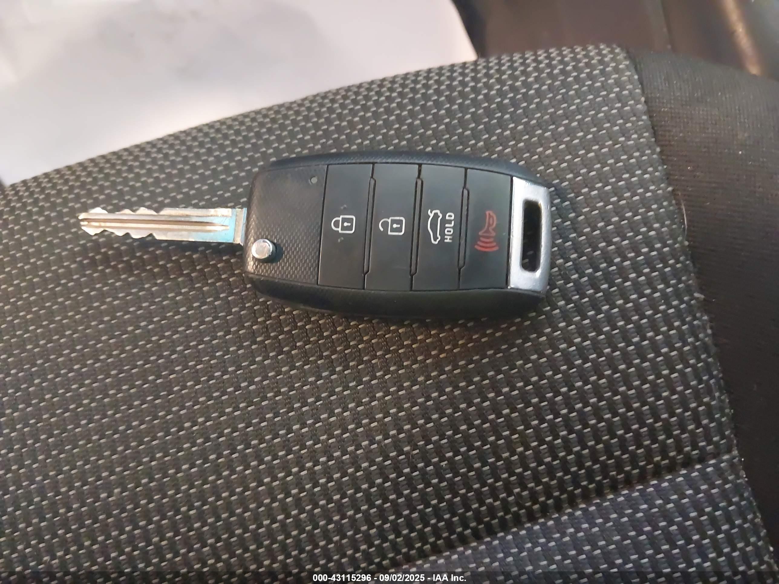 KIA FORTE image 11