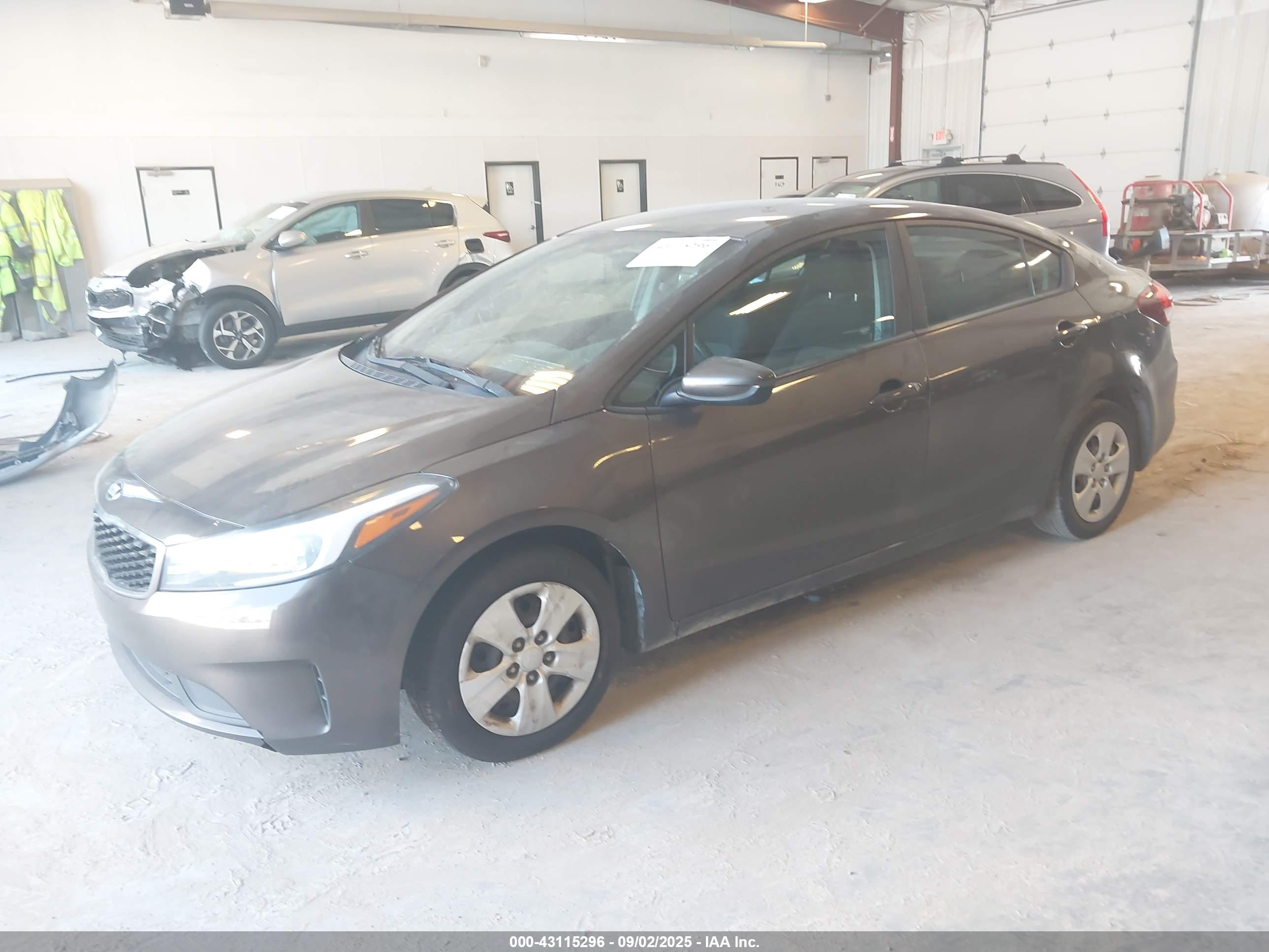 KIA FORTE image 2