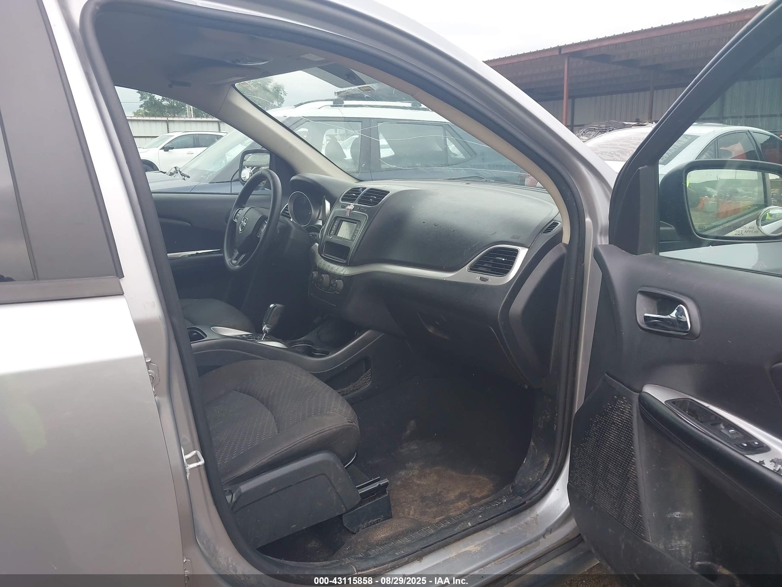 DODGE JOURNEY image 5
