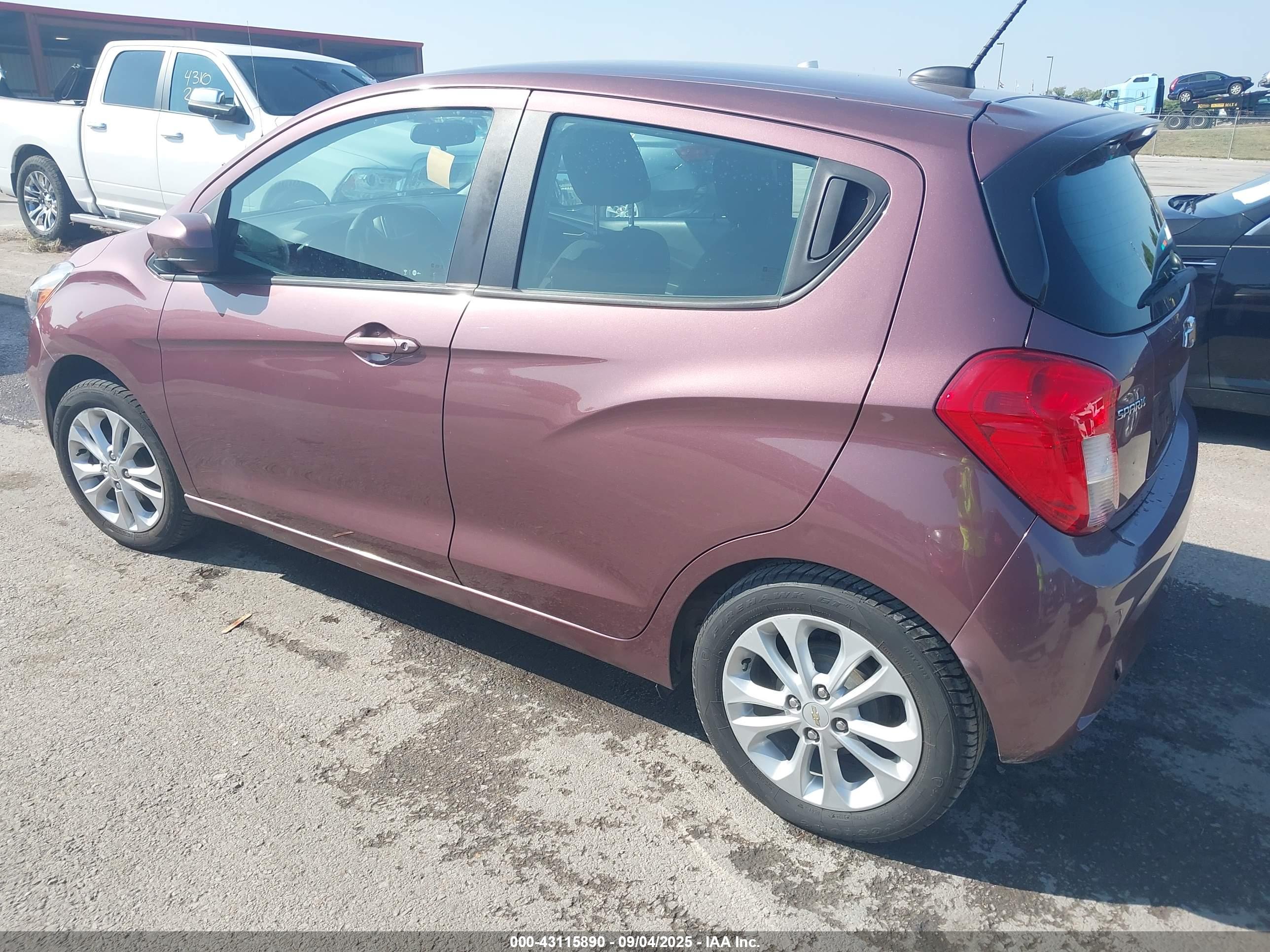 CHEVROLET SPARK image 3