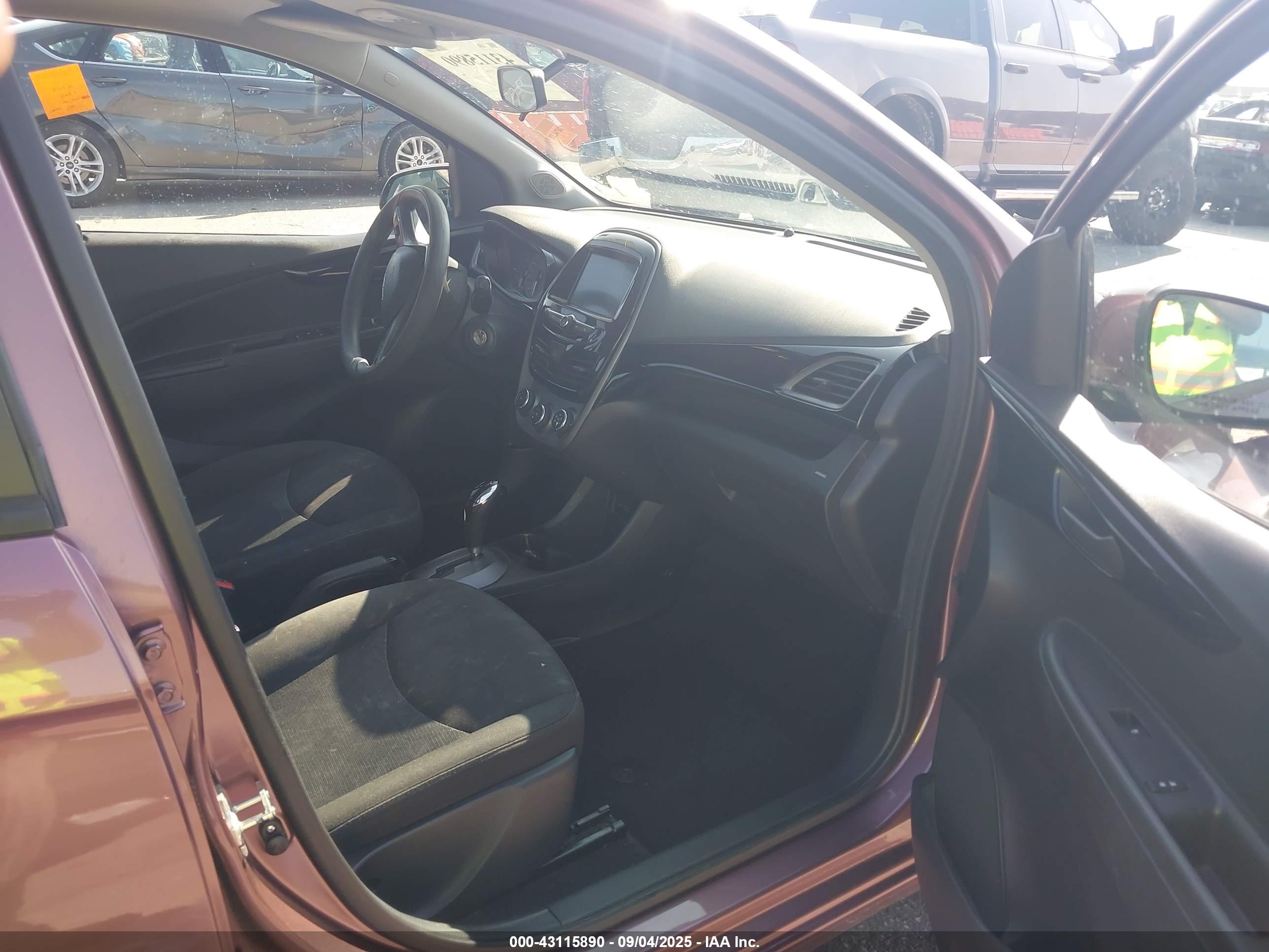 CHEVROLET SPARK image 5
