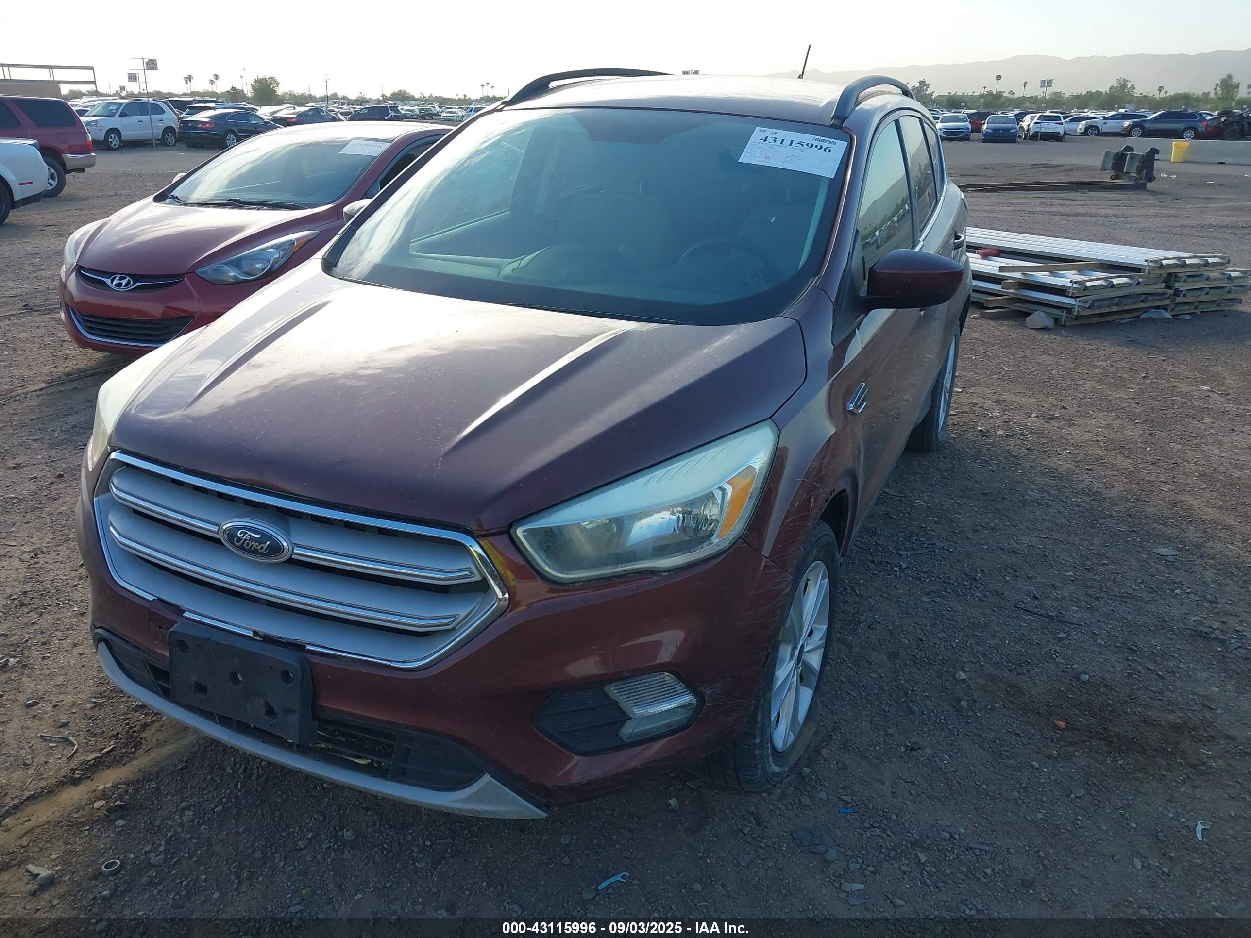FORD ESCAPE image 2