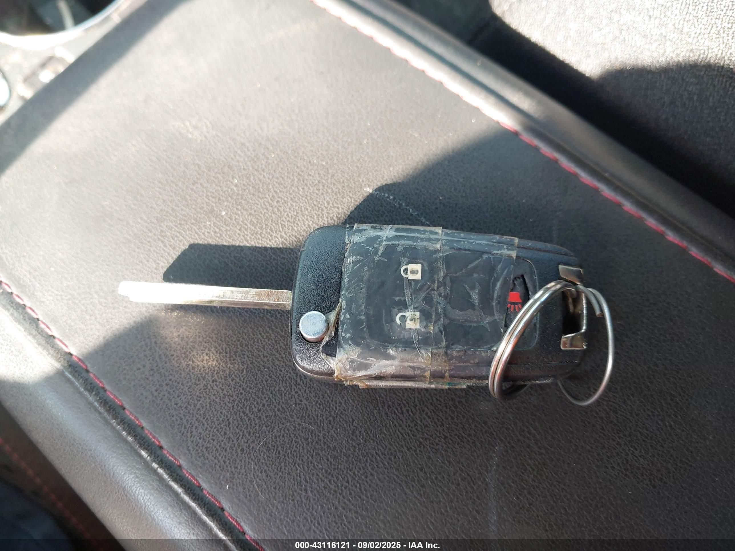 CHEVROLET EQUINOX image 11