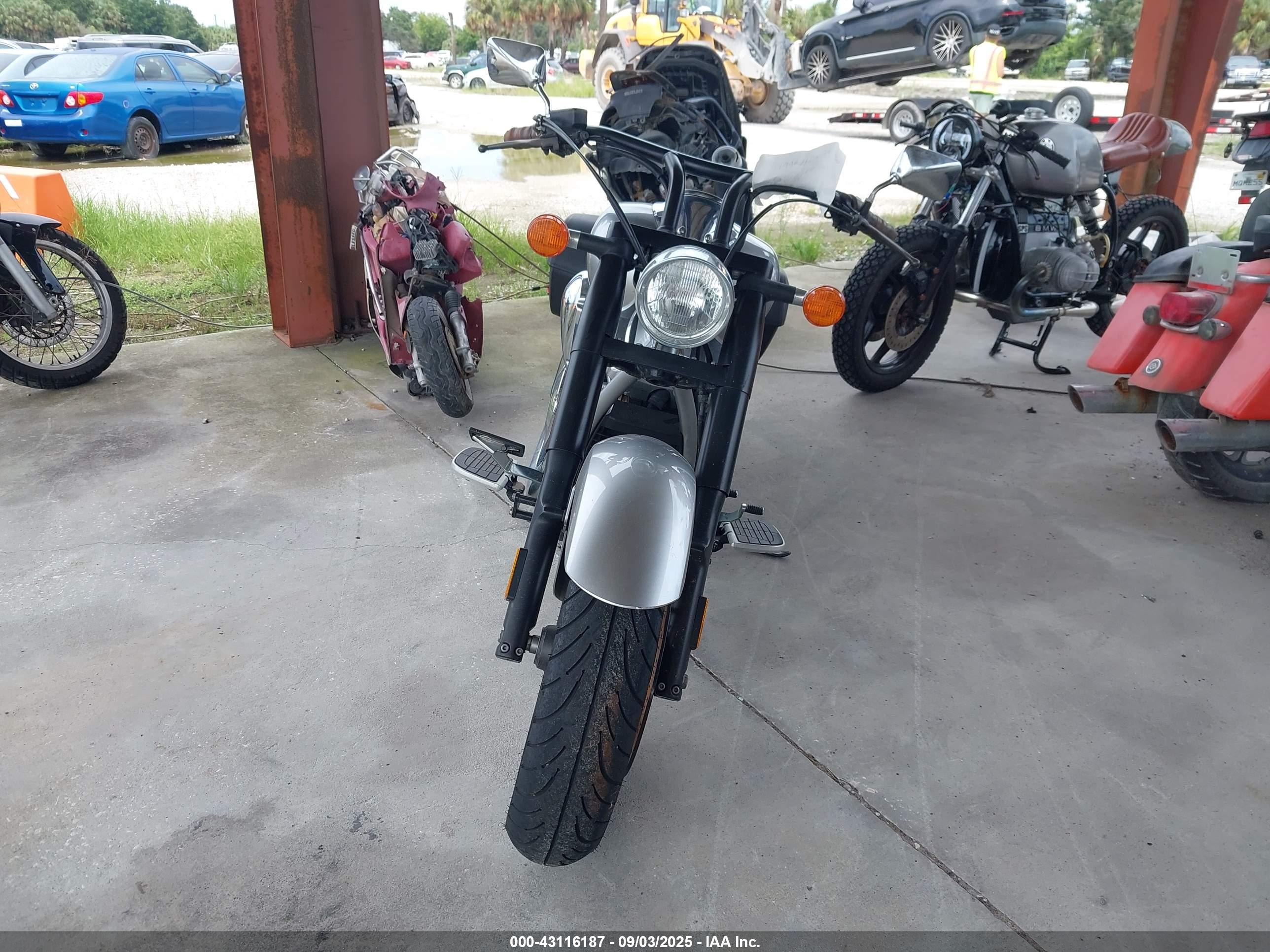 HONDA VT1300 image 5