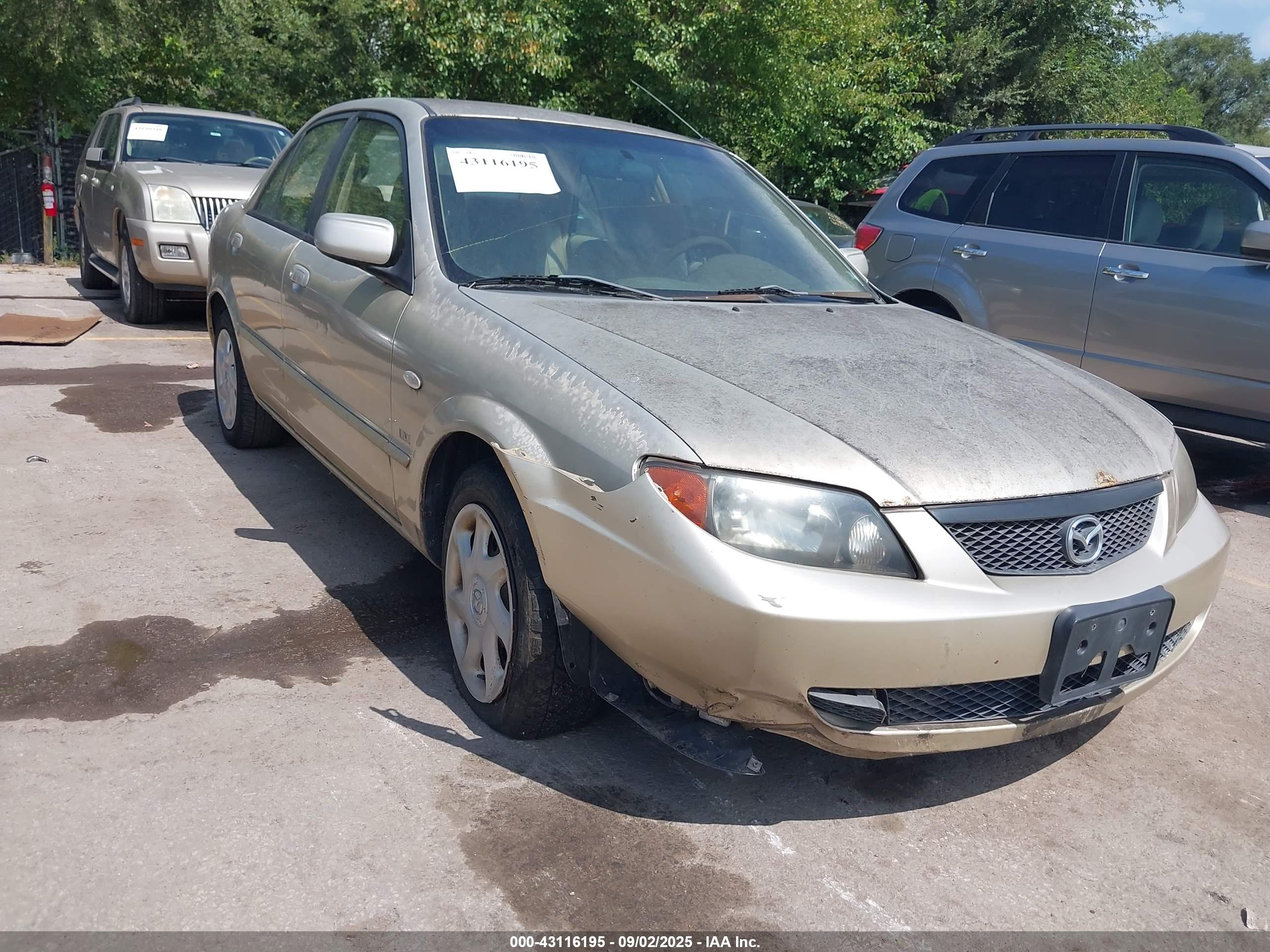 MAZDA PROTEGE image 6