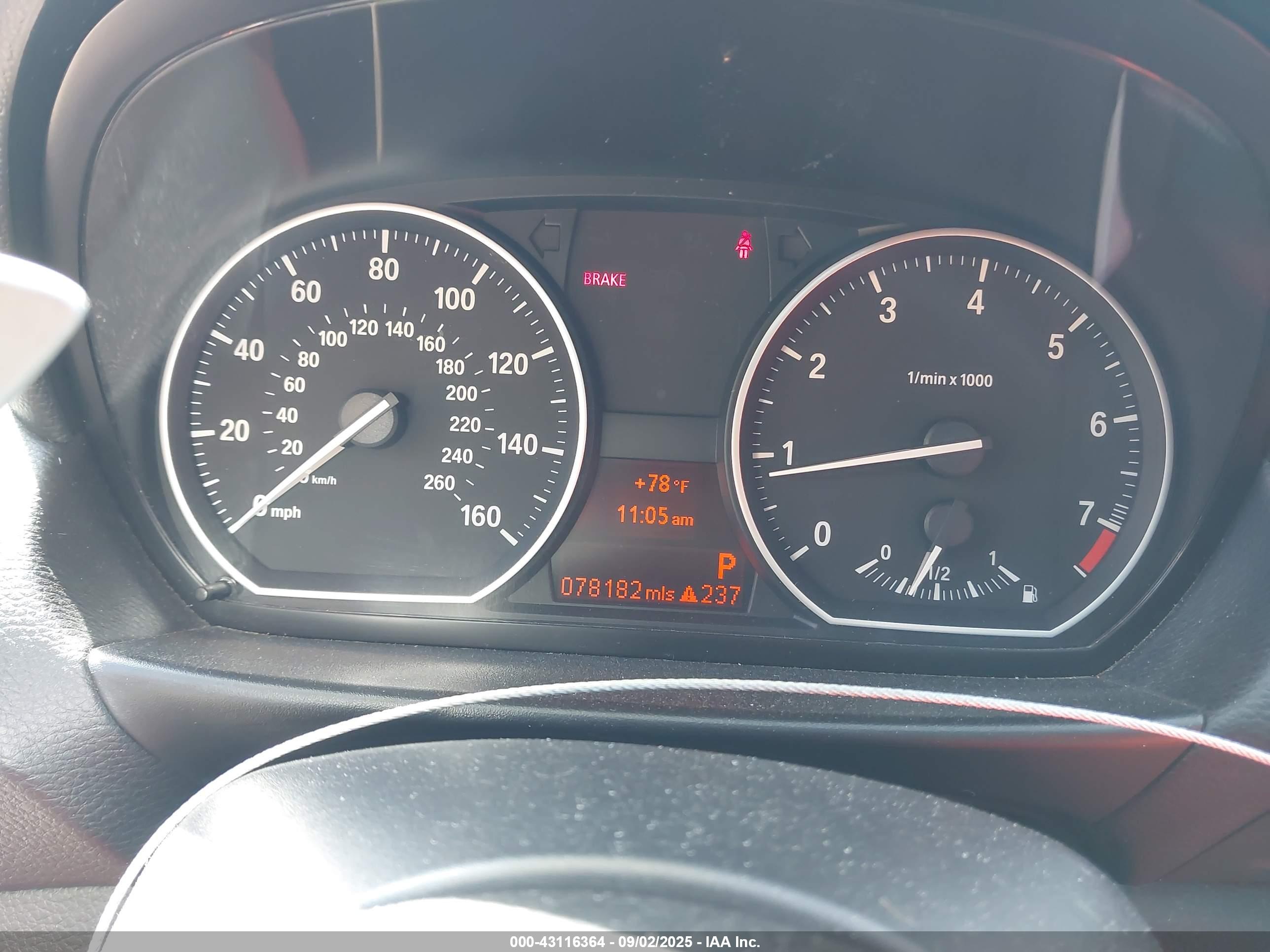 BMW 128I image 7
