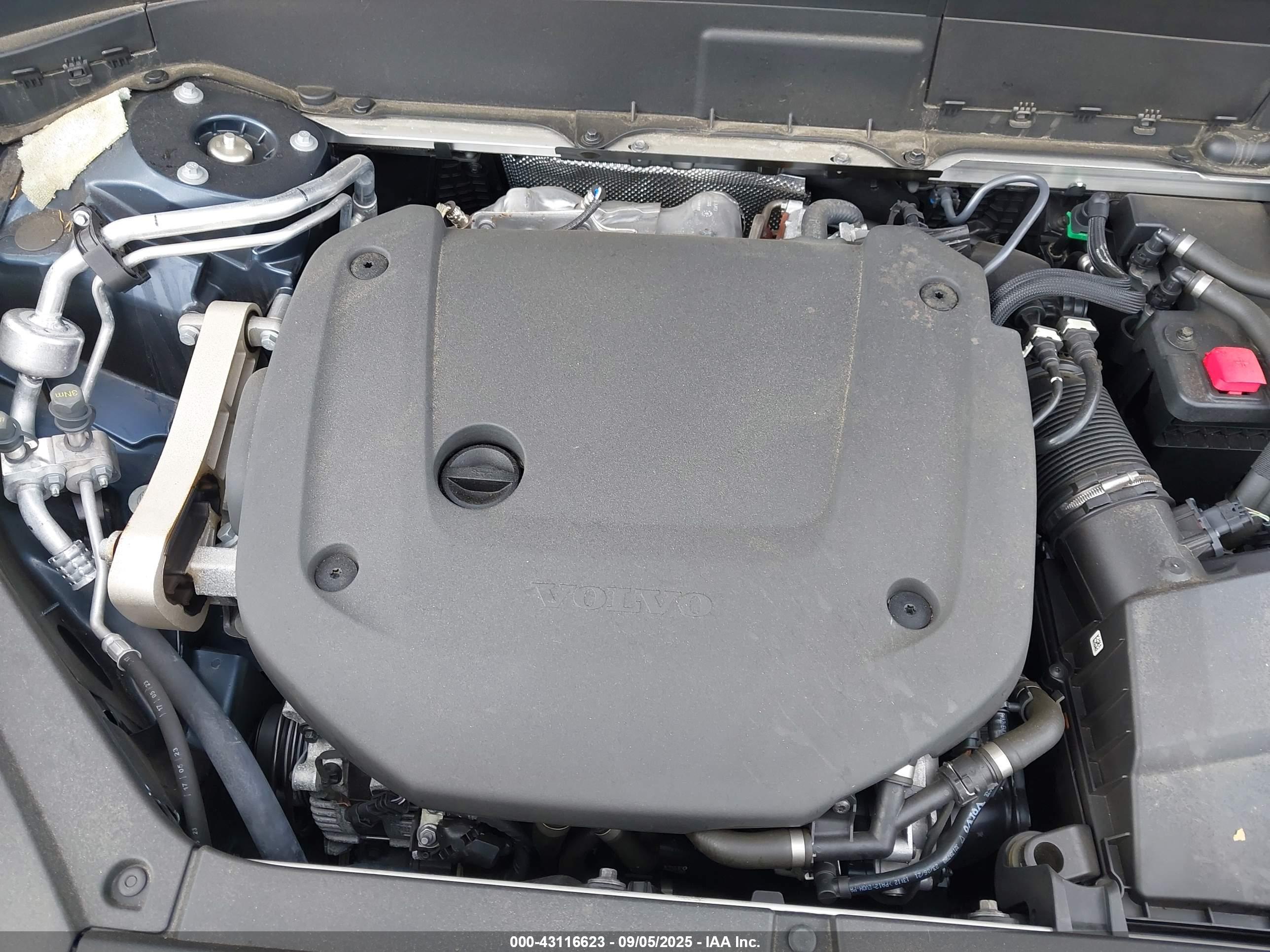 VOLVO XC90 image 10