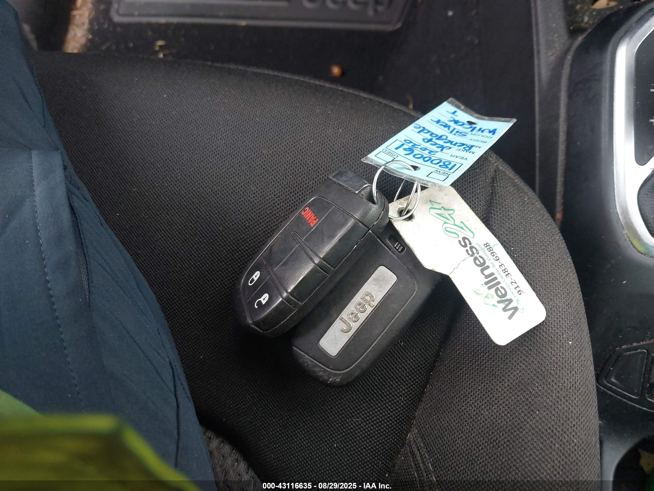 JEEP RENEGADE image 11