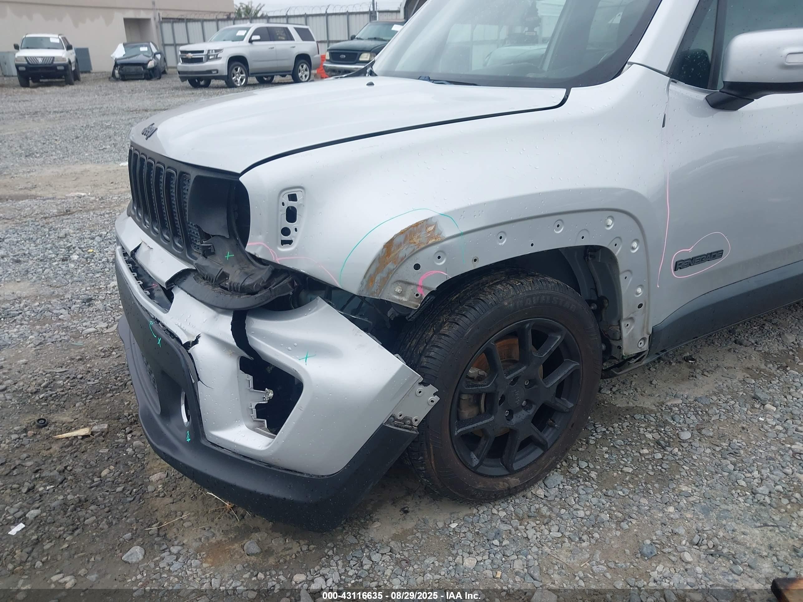 JEEP RENEGADE image 6