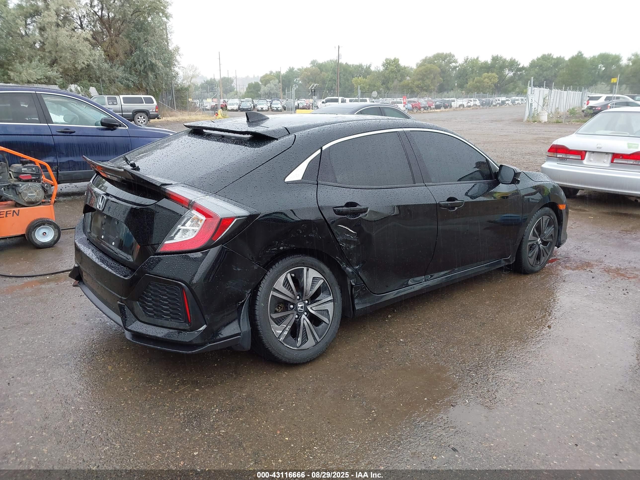 HONDA CIVIC image 4