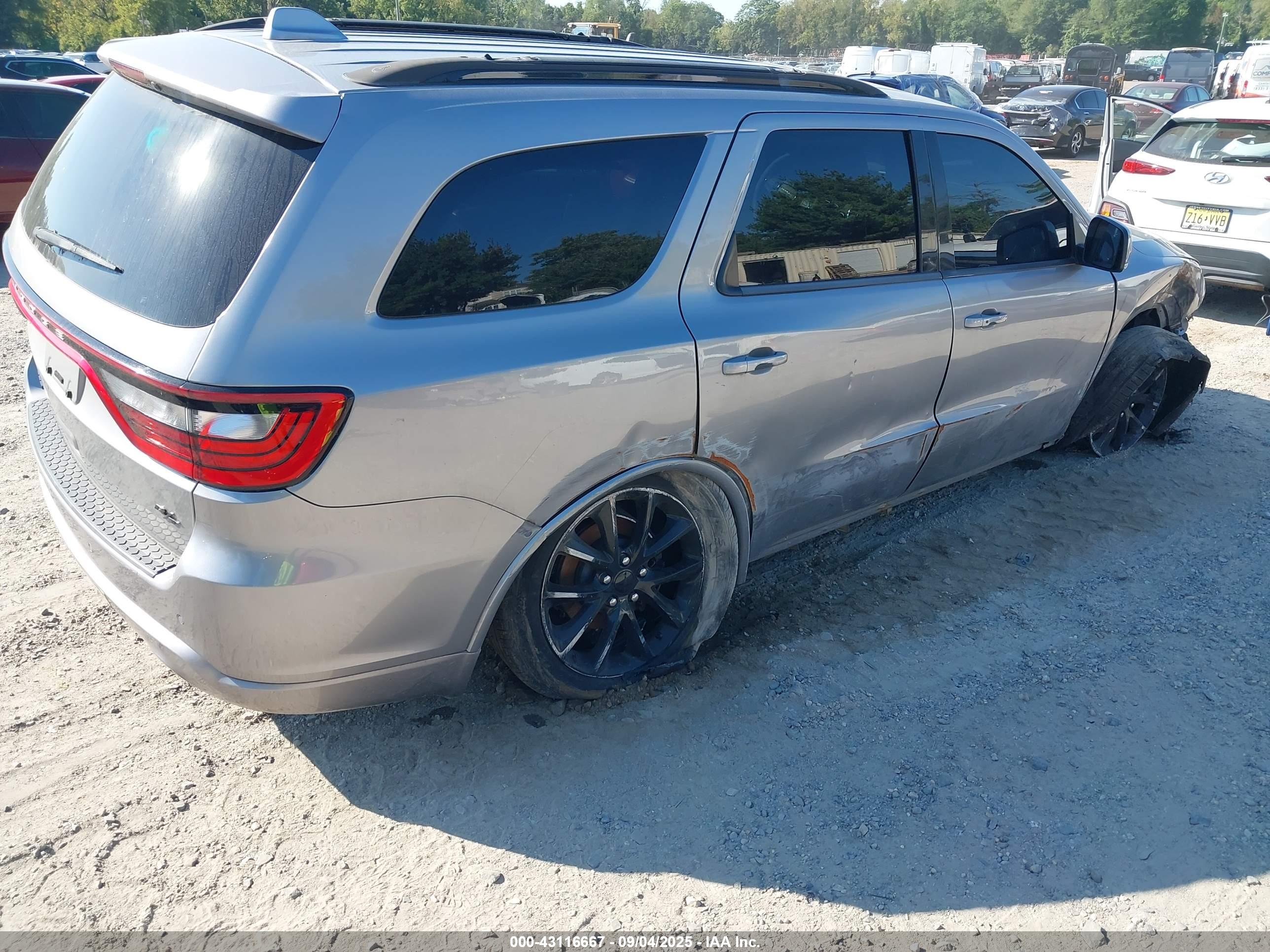 DODGE DURANGO image 4