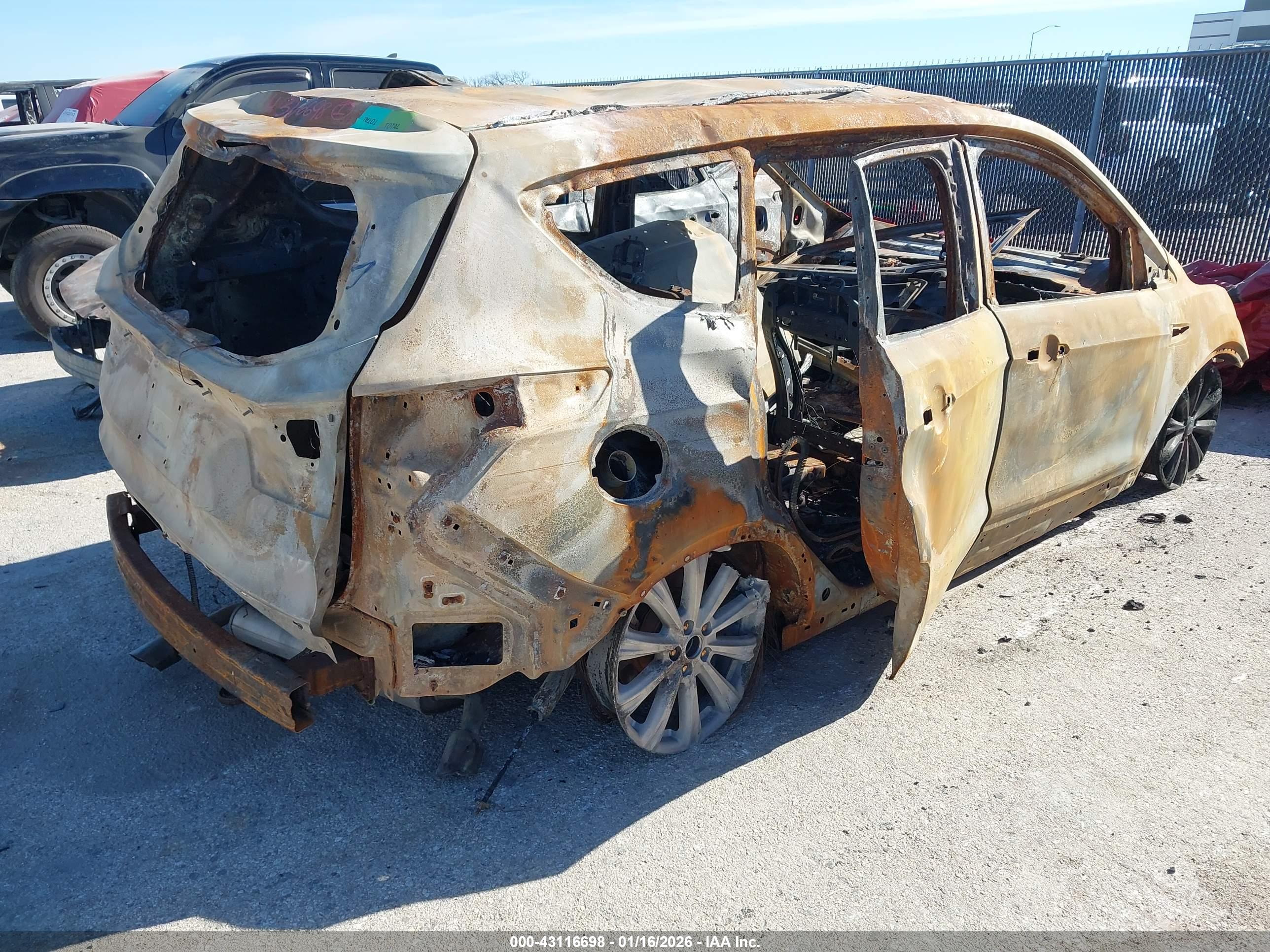 FORD ESCAPE image 4