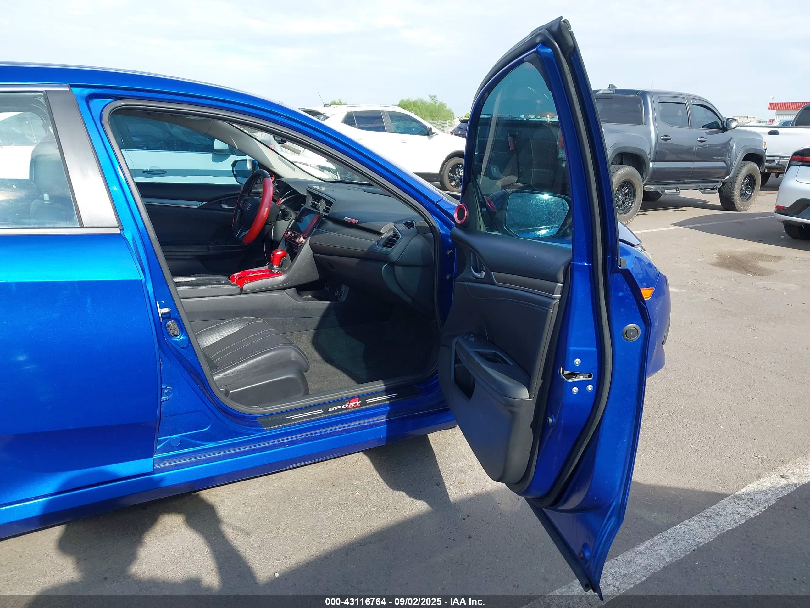 HONDA CIVIC image 5