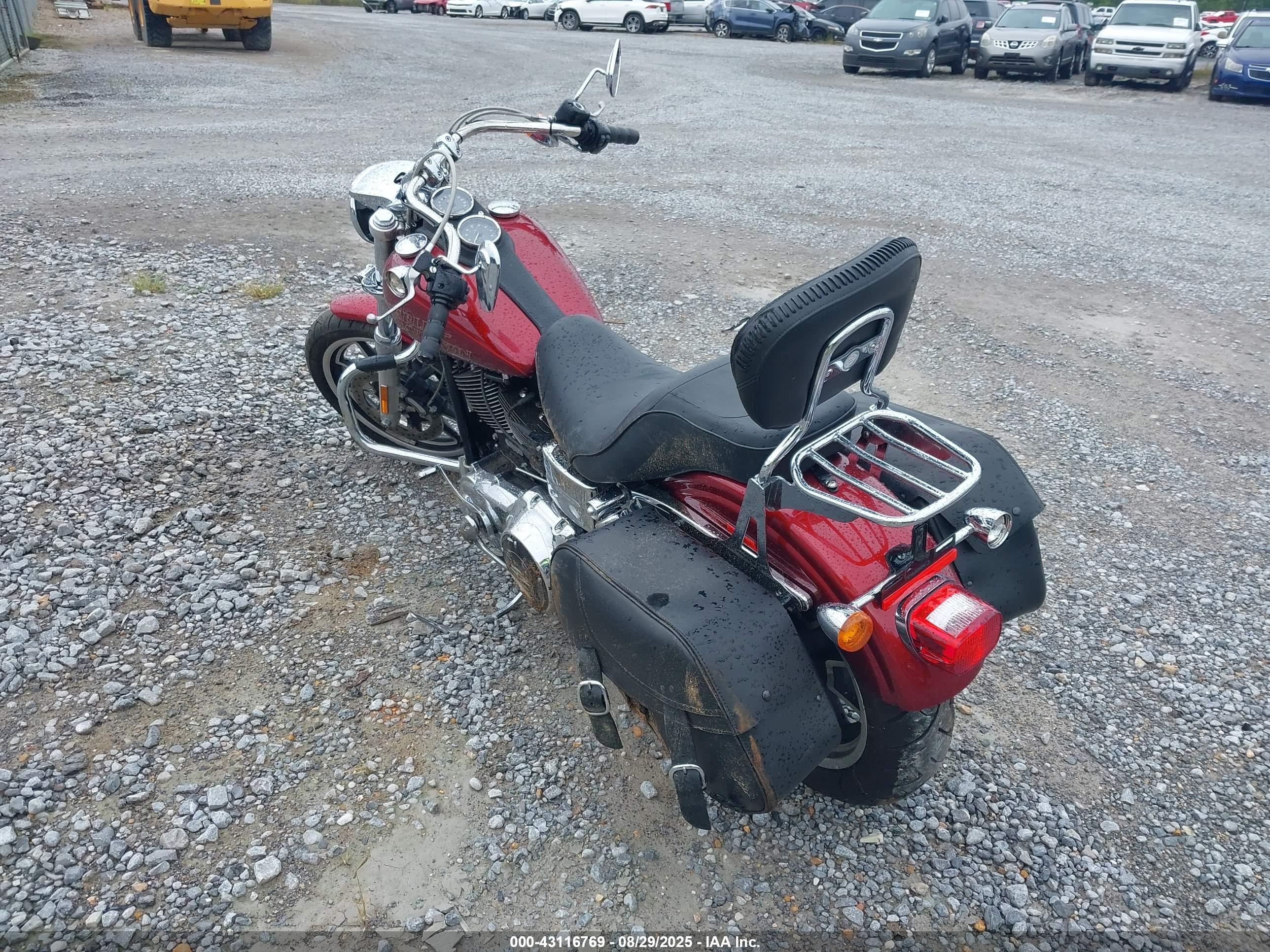 HARLEY-DAVIDSON FXDL image 3