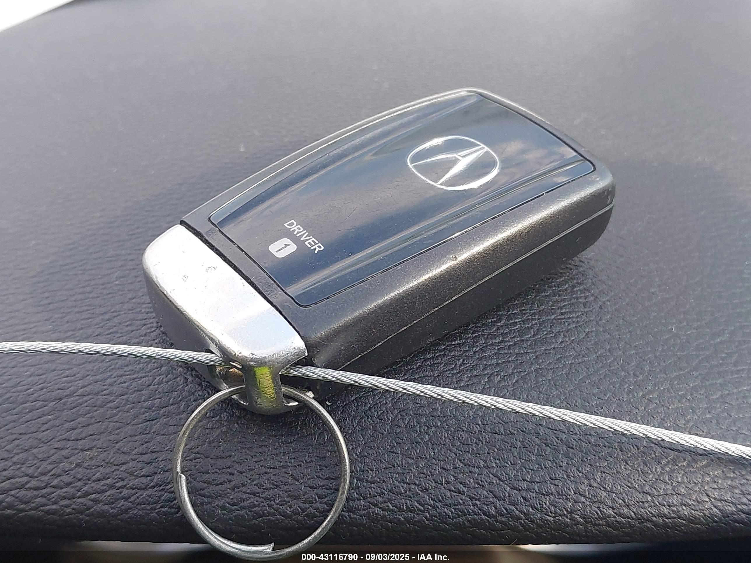 ACURA TLX image 11