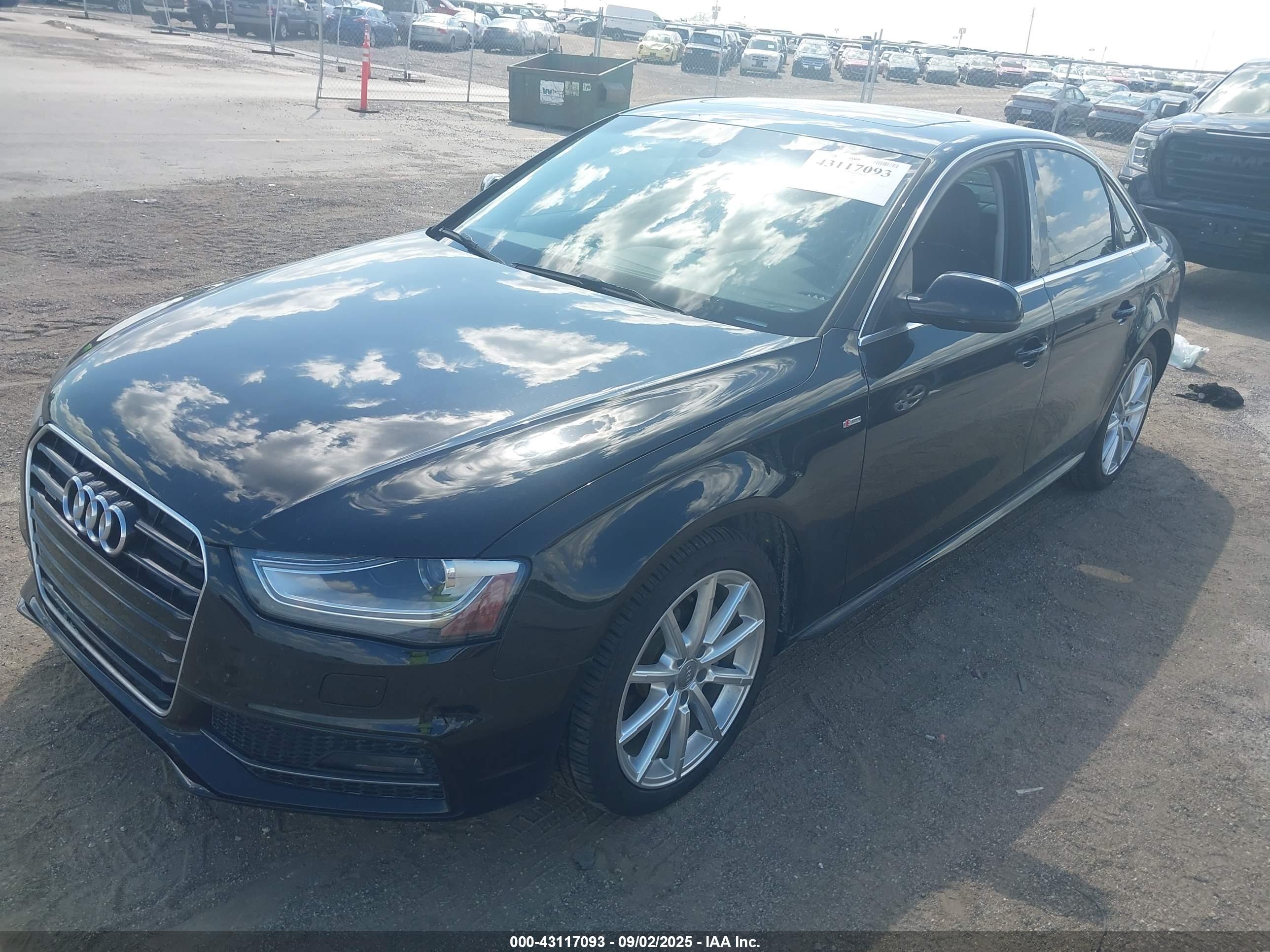 AUDI A4 image 2