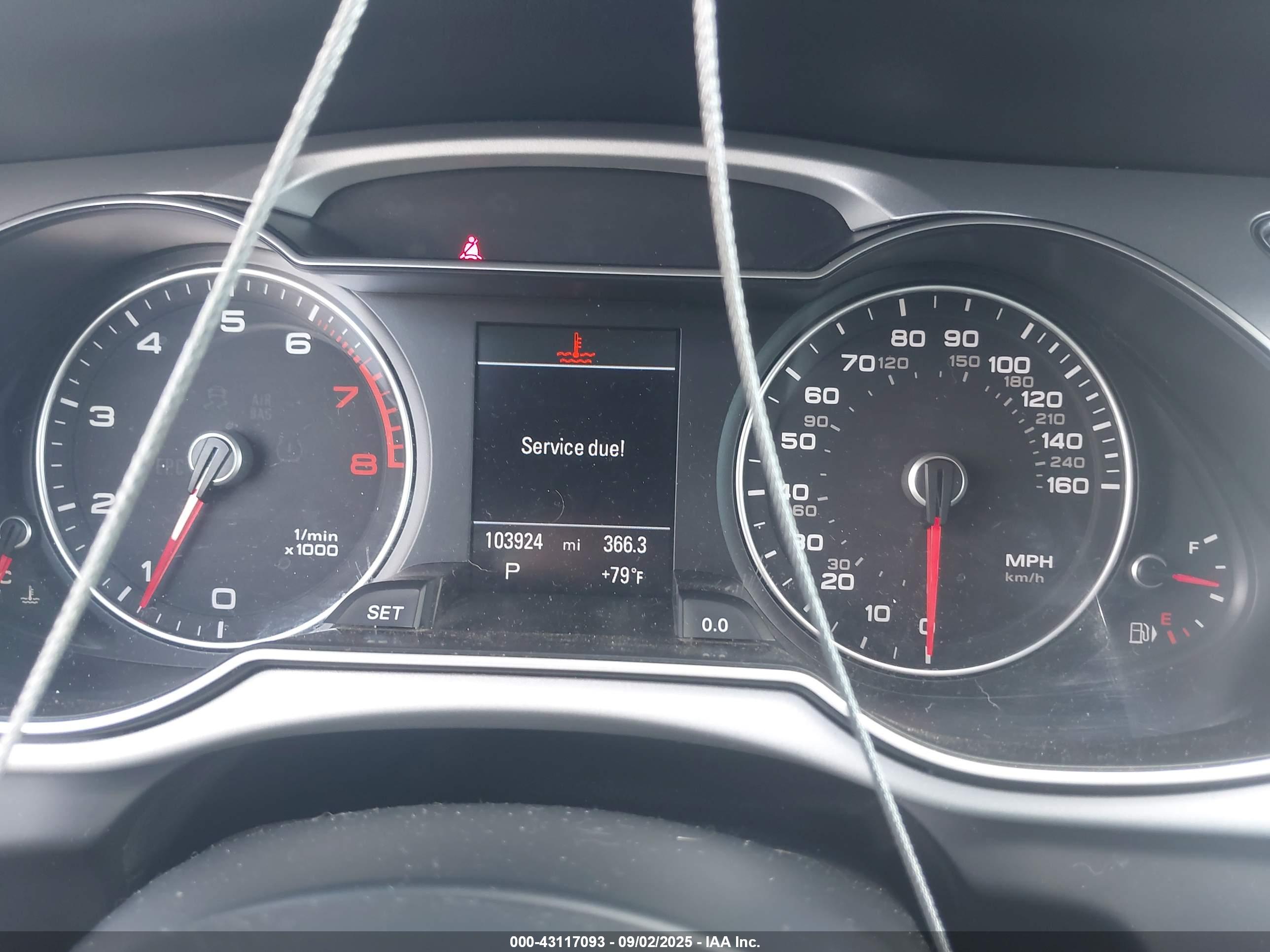 AUDI A4 image 7