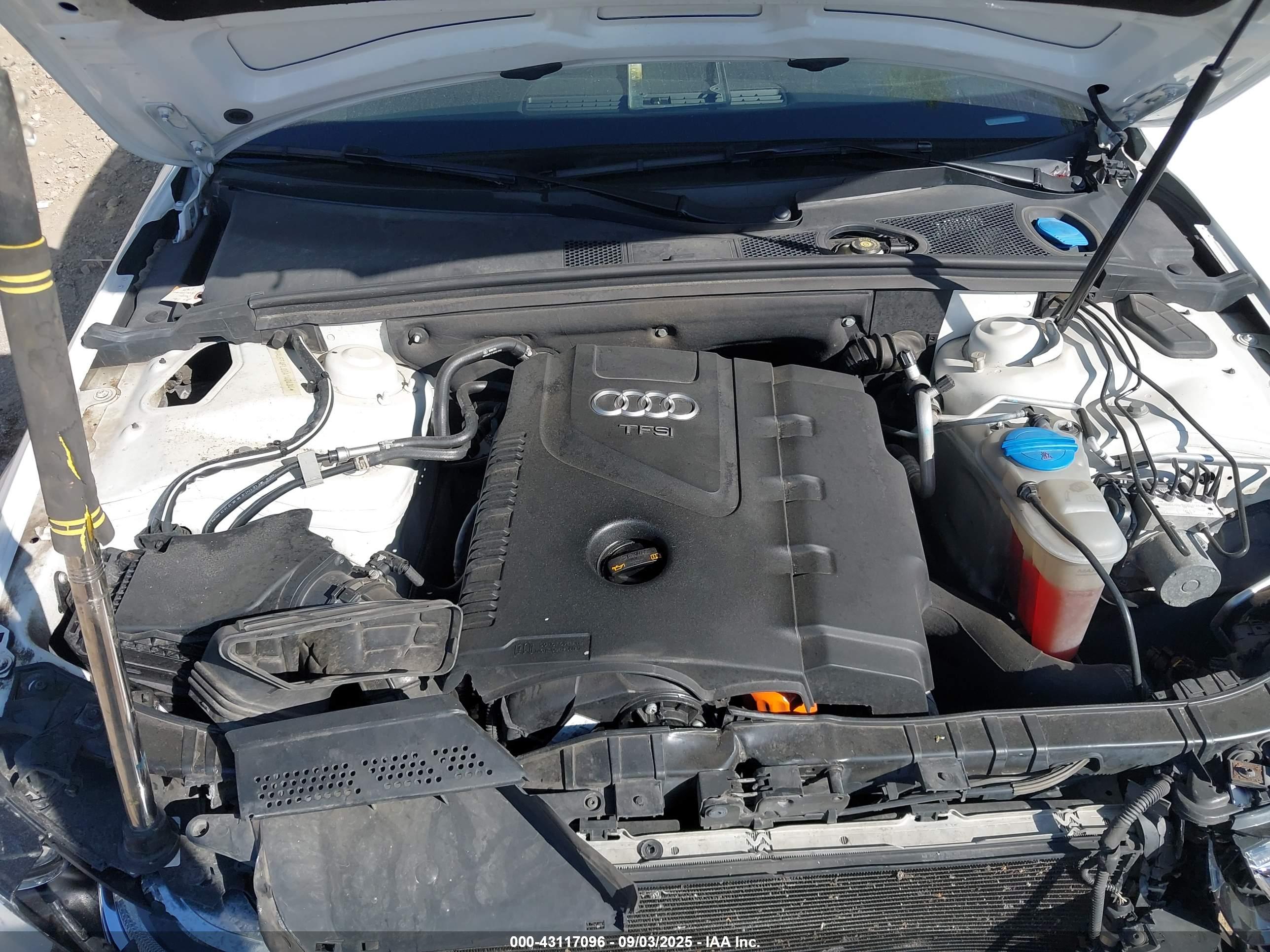 AUDI A4 image 10