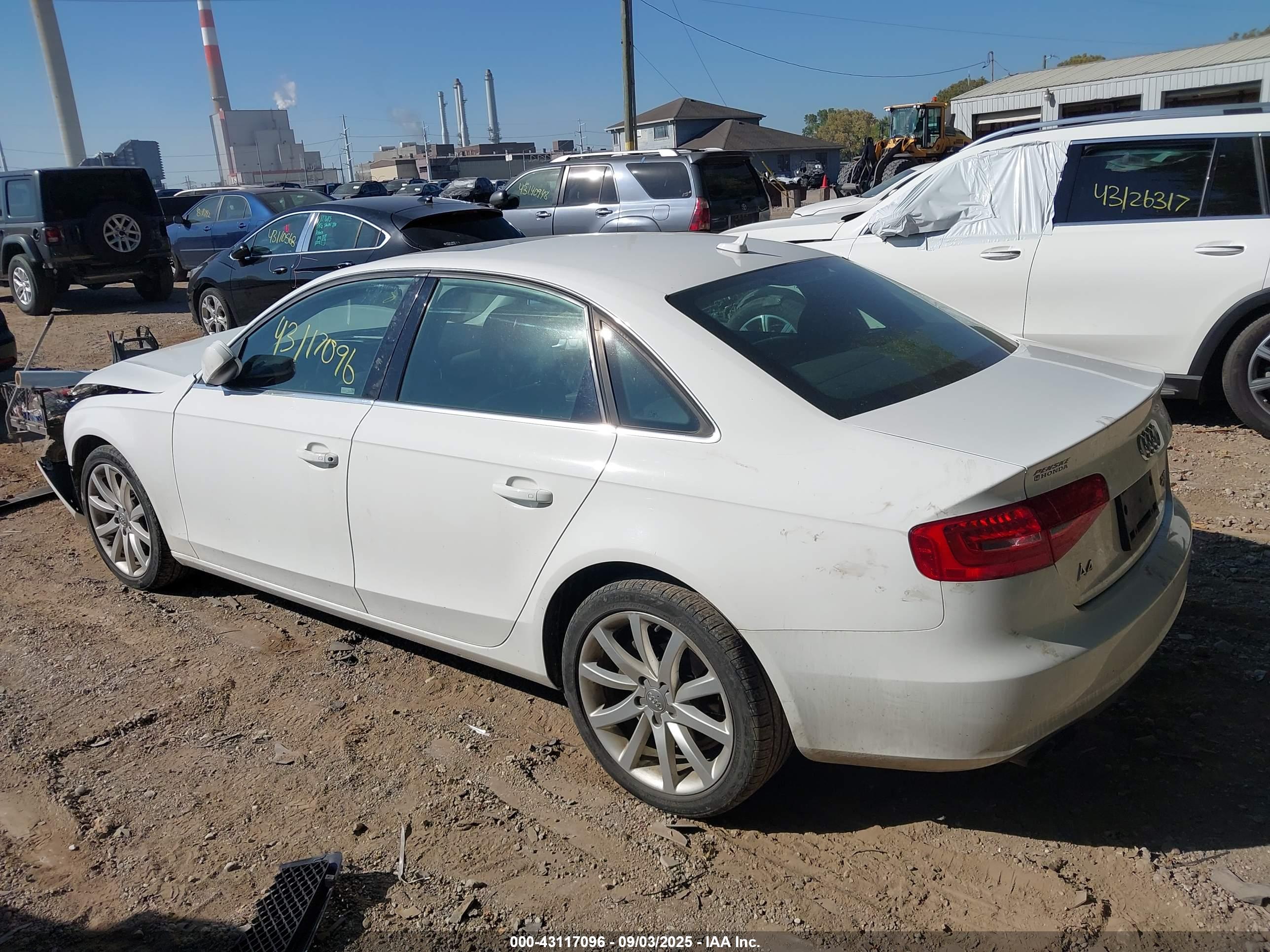 AUDI A4 image 3