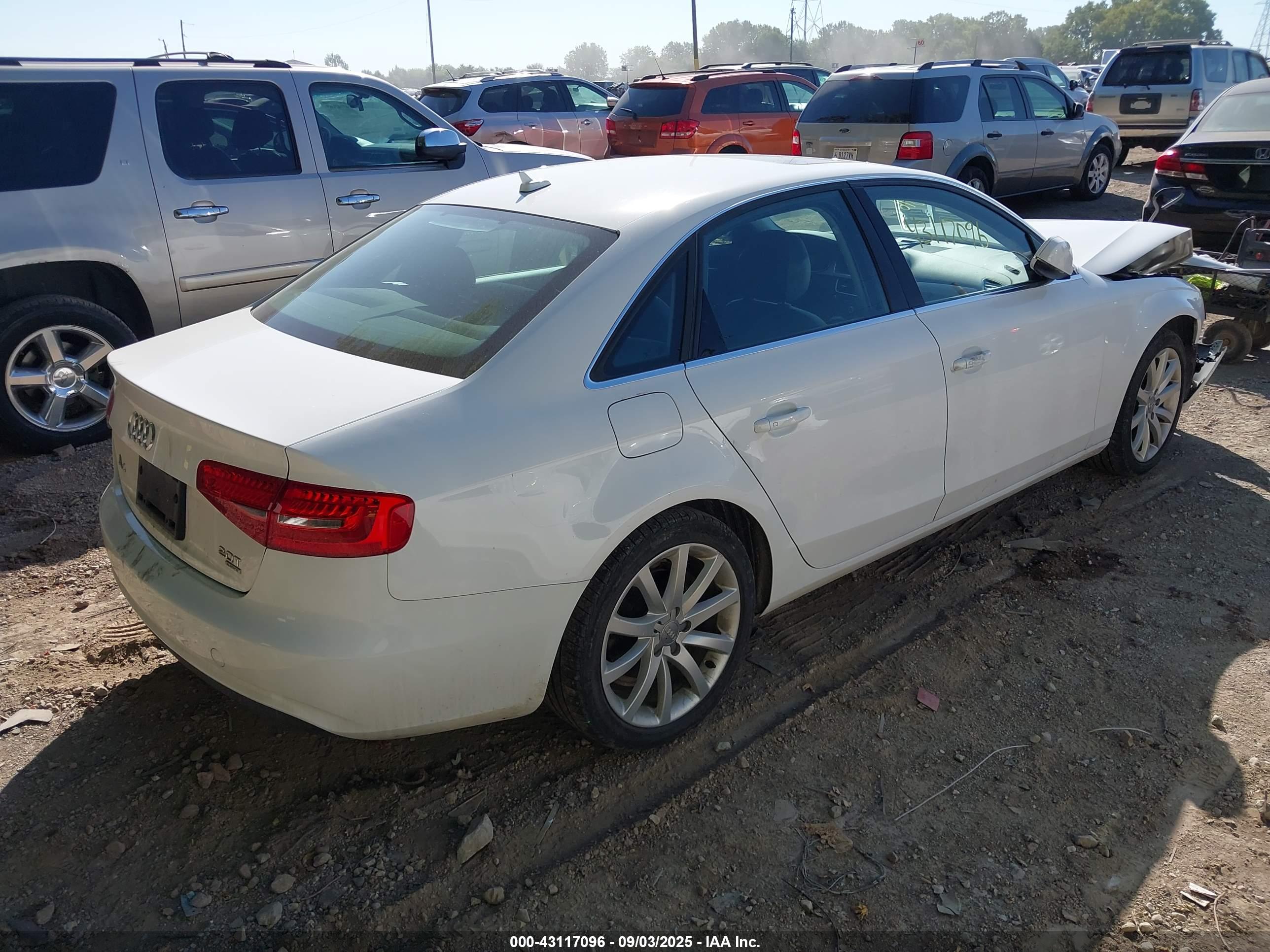 AUDI A4 image 4