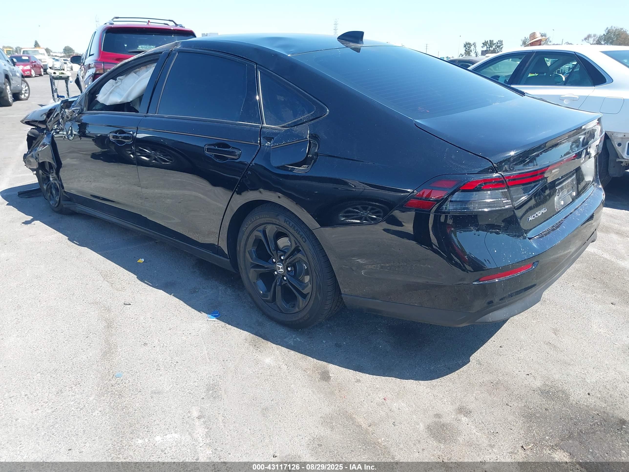 HONDA ACCORD image 3