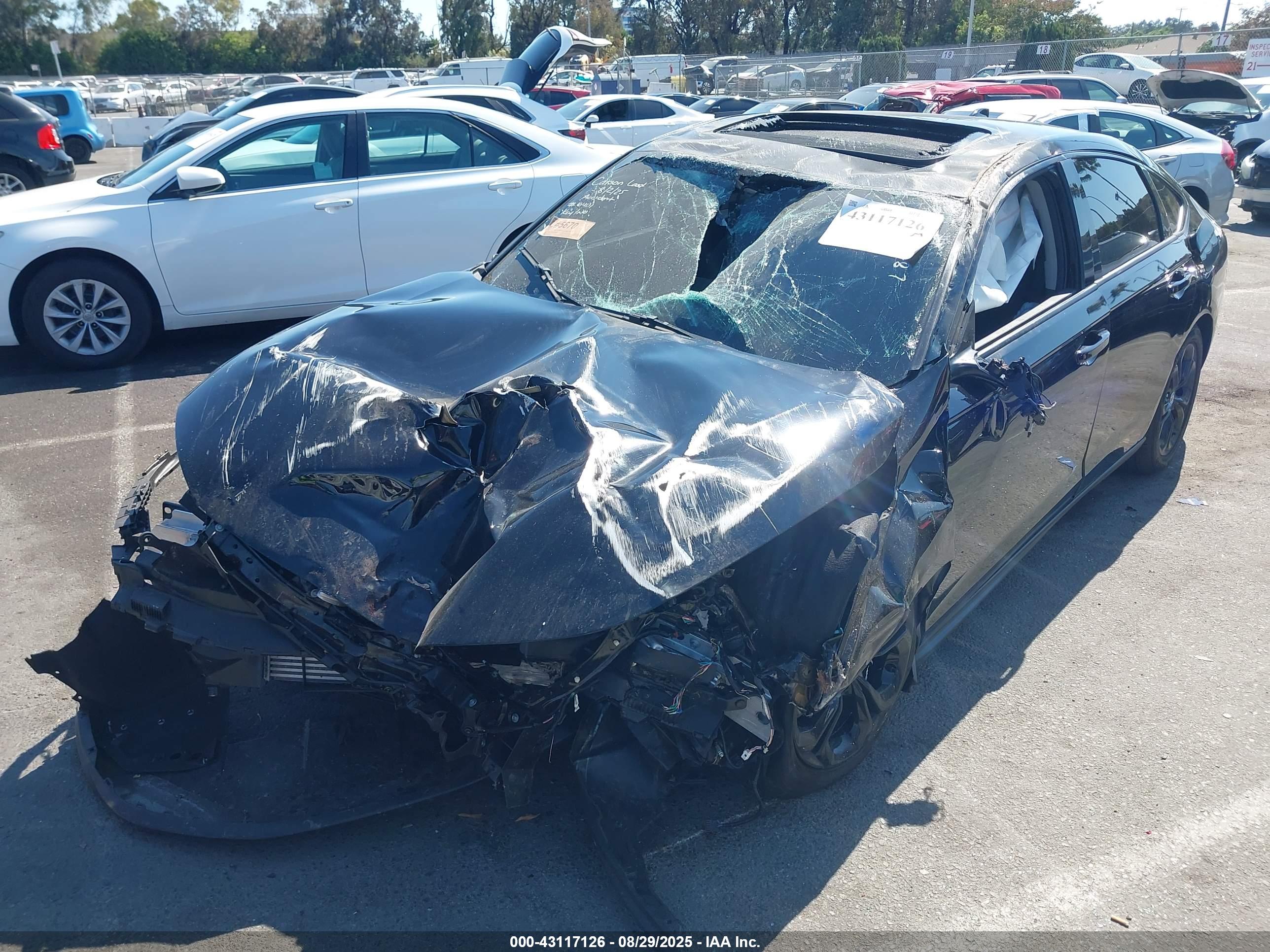 HONDA ACCORD image 6