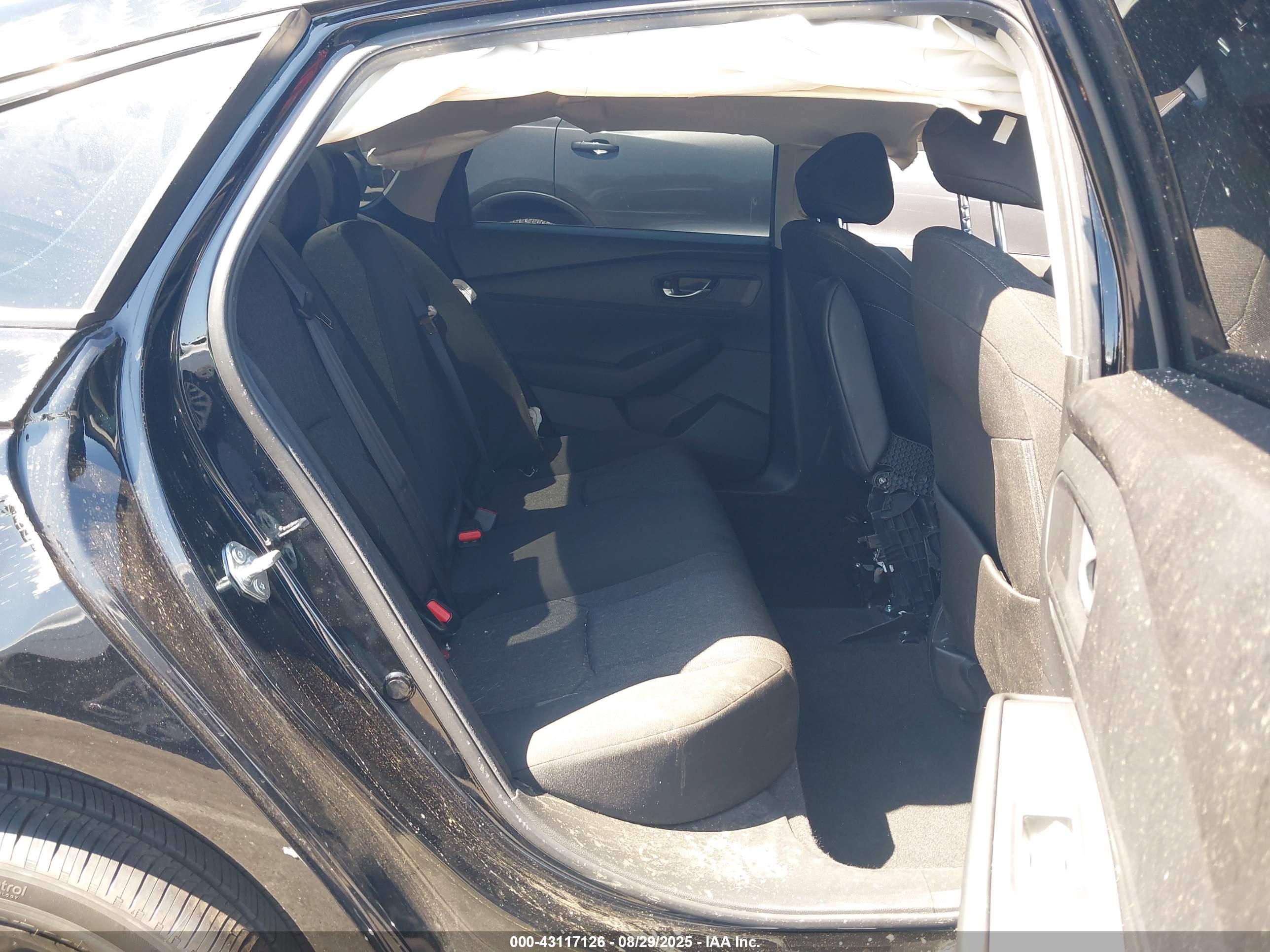 HONDA ACCORD image 8