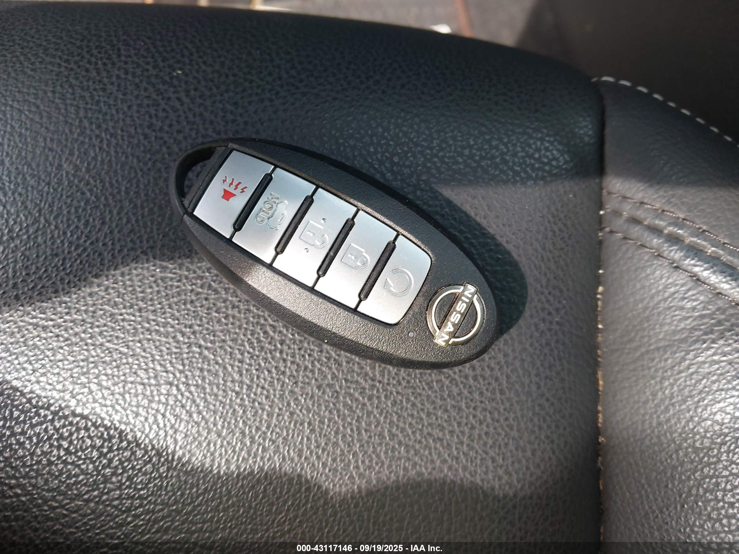 NISSAN ALTIMA image 11