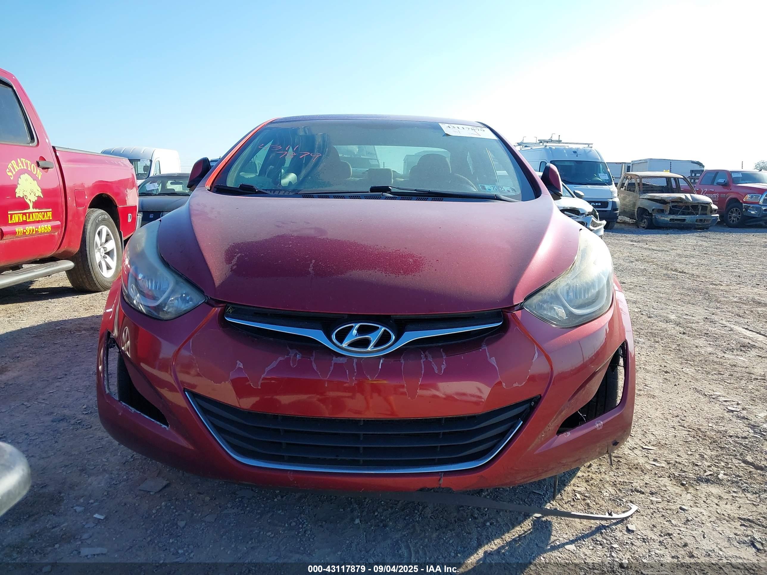 HYUNDAI ELANTRA image 6